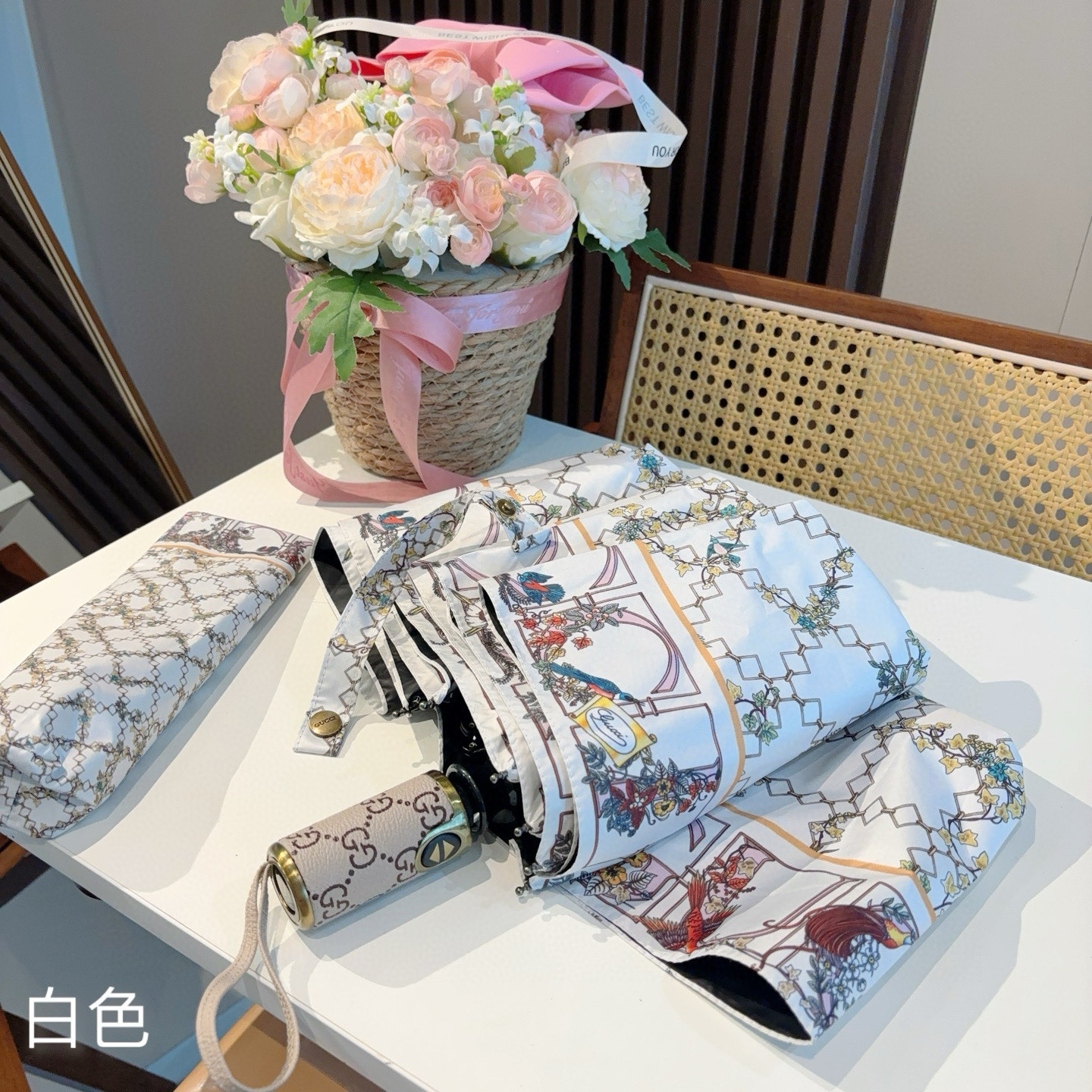  GUCCI古奇 三折自动折叠晴雨伞  时尚原单代工品质 细节精致 看得见的品质 打破一成不变 色泽纯正