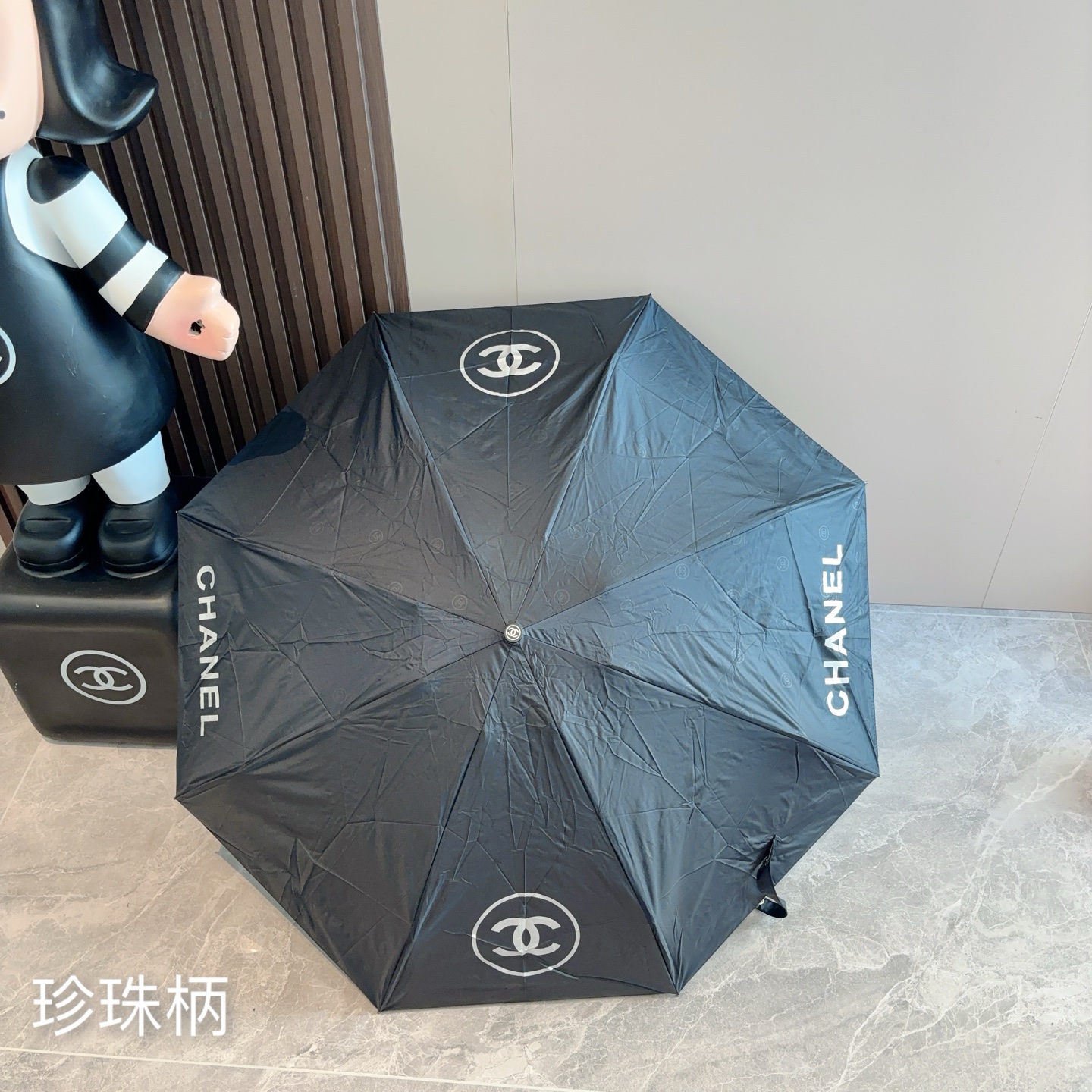  CHANEL（香奈儿）珍珠手柄 五折手动折叠晴雨伞 选用台湾进口UV防紫外线伞布 原单代工级品质  🌹