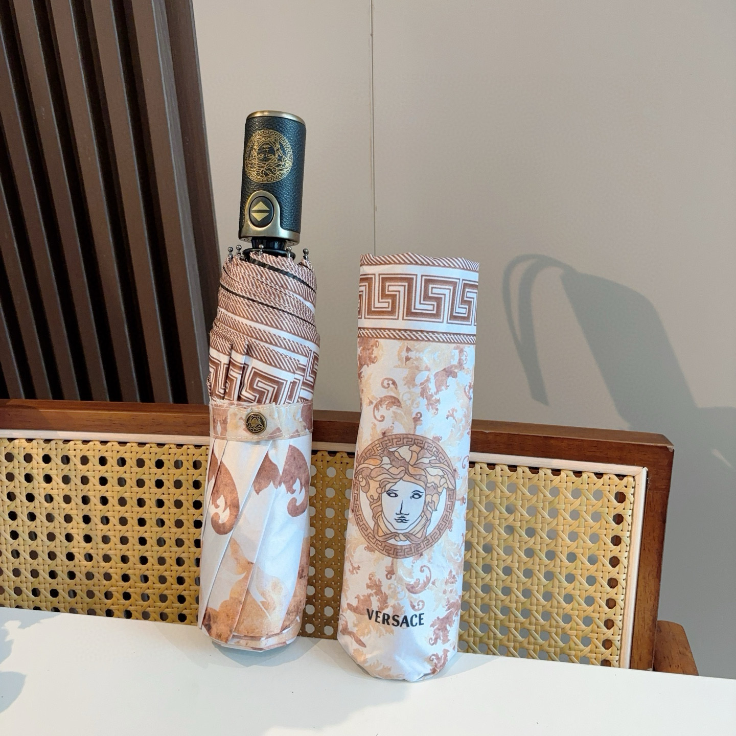  范思哲（VERSACE）新款 三折自动折叠晴雨伞 年度最新火爆单品  原单代工级品质 第一代210T碰