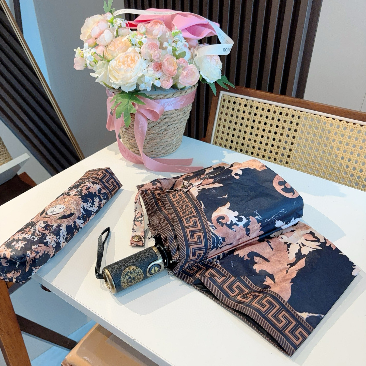  范思哲（VERSACE）新款 三折自动折叠晴雨伞 年度最新火爆单品  原单代工级品质 第一代210T碰