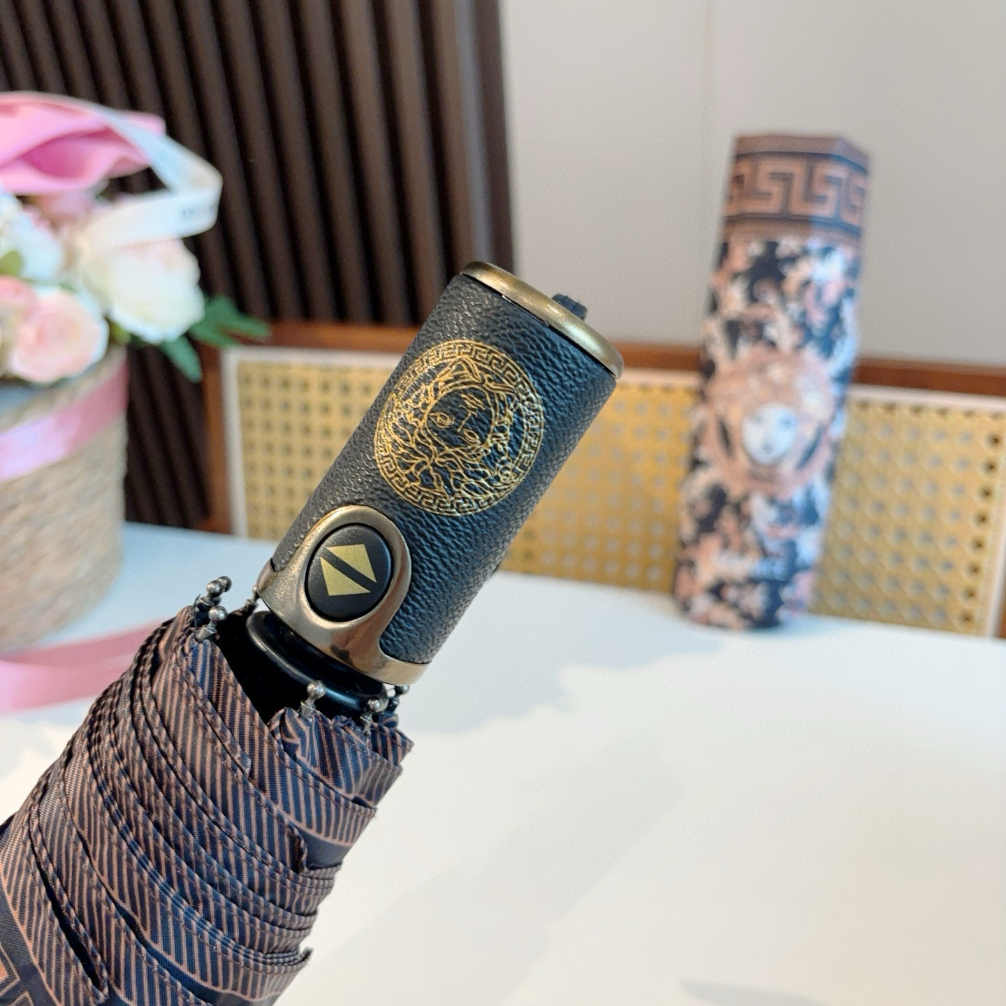  范思哲（VERSACE）新款 三折自动折叠晴雨伞 年度最新火爆单品  原单代工级品质 第一代210T碰