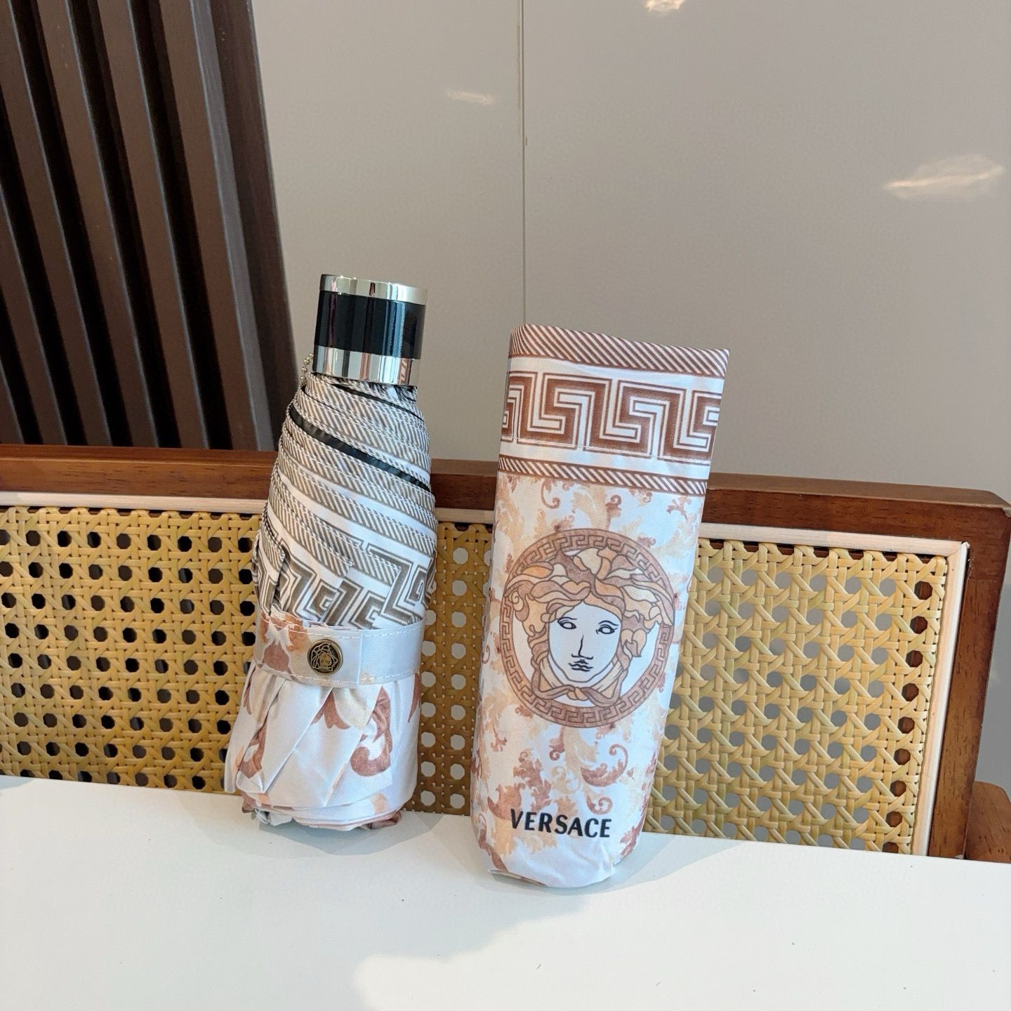  范思哲（VERSACE）新款 五折手开折叠晴雨伞 年度最新火爆单品  原单代工级品质 第一代210T碰