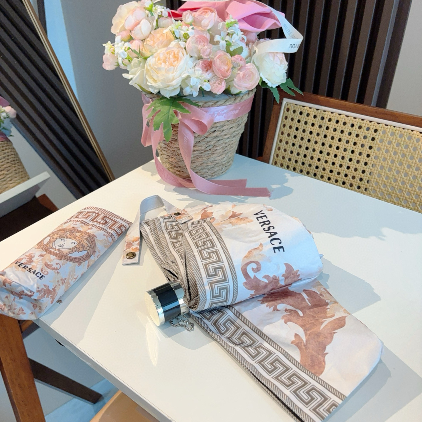  范思哲（VERSACE）新款 五折手开折叠晴雨伞 年度最新火爆单品  原单代工级品质 第一代210T碰
