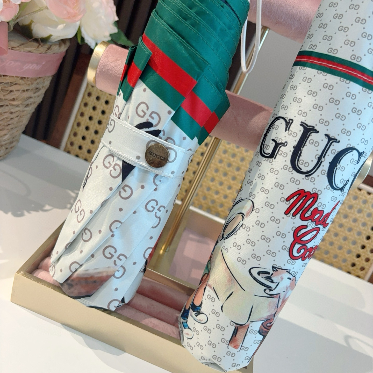 GUCCI（古奇）新款  三折自动折叠晴雨伞 选用台湾进口UV防紫外线伞布 原单代工级品质  🌹
