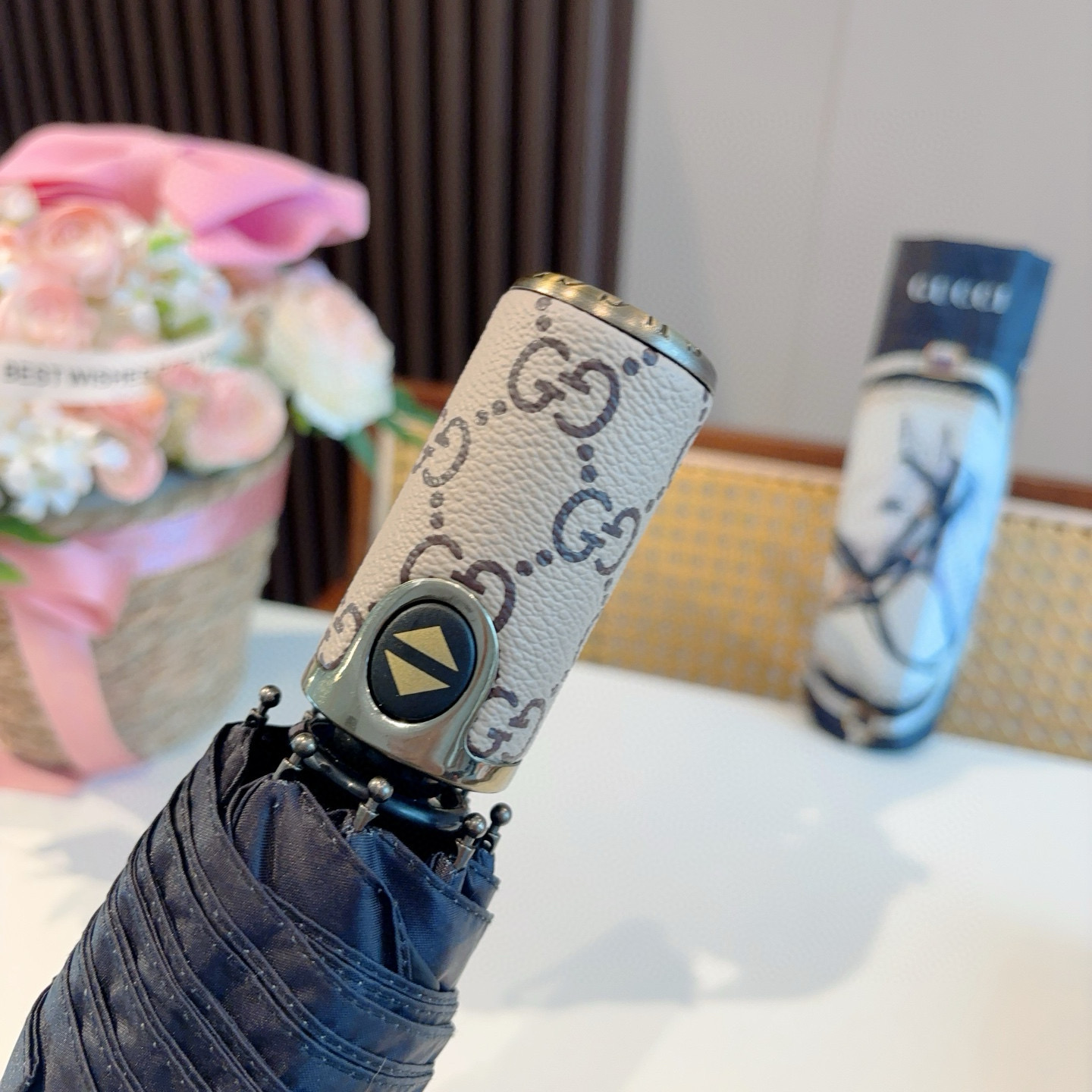 GUCCI（古奇）新款  三折自动折叠晴雨伞 选用台湾进口UV防紫外线伞布 原单代工级品质  🌹
