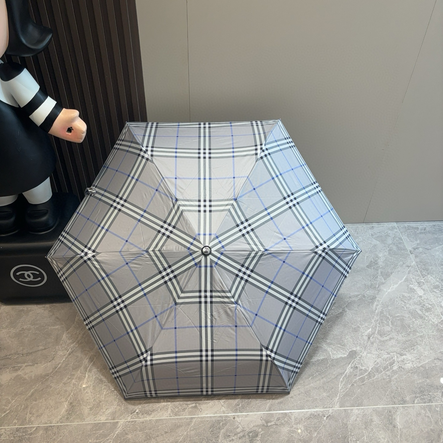  BURBERRY（巴宝莉） 三折自动折叠晴雨伞 年度巅峰之作 经典 高雅 时髦 这就是被称为英国BUR