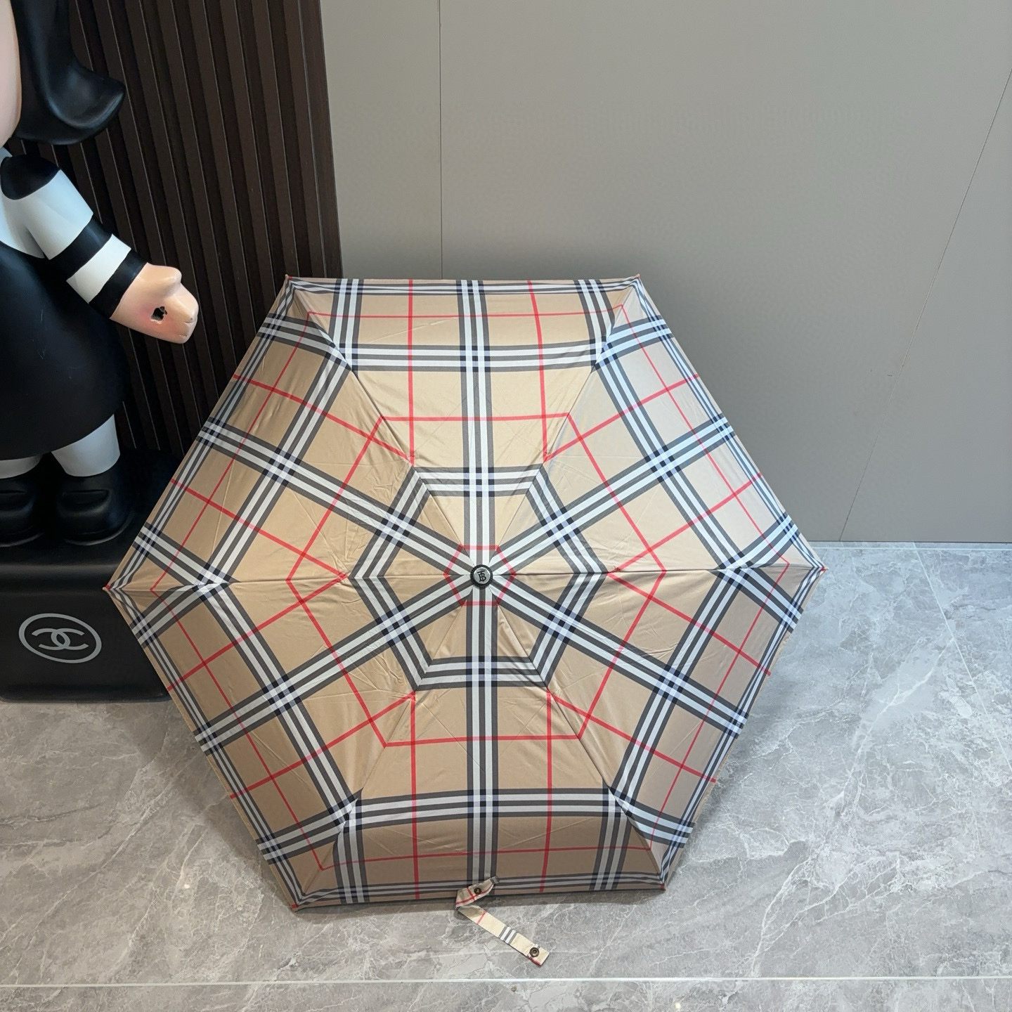  BURBERRY（巴宝莉） 三折自动折叠晴雨伞 年度巅峰之作 经典 高雅 时髦 这就是被称为英国BUR