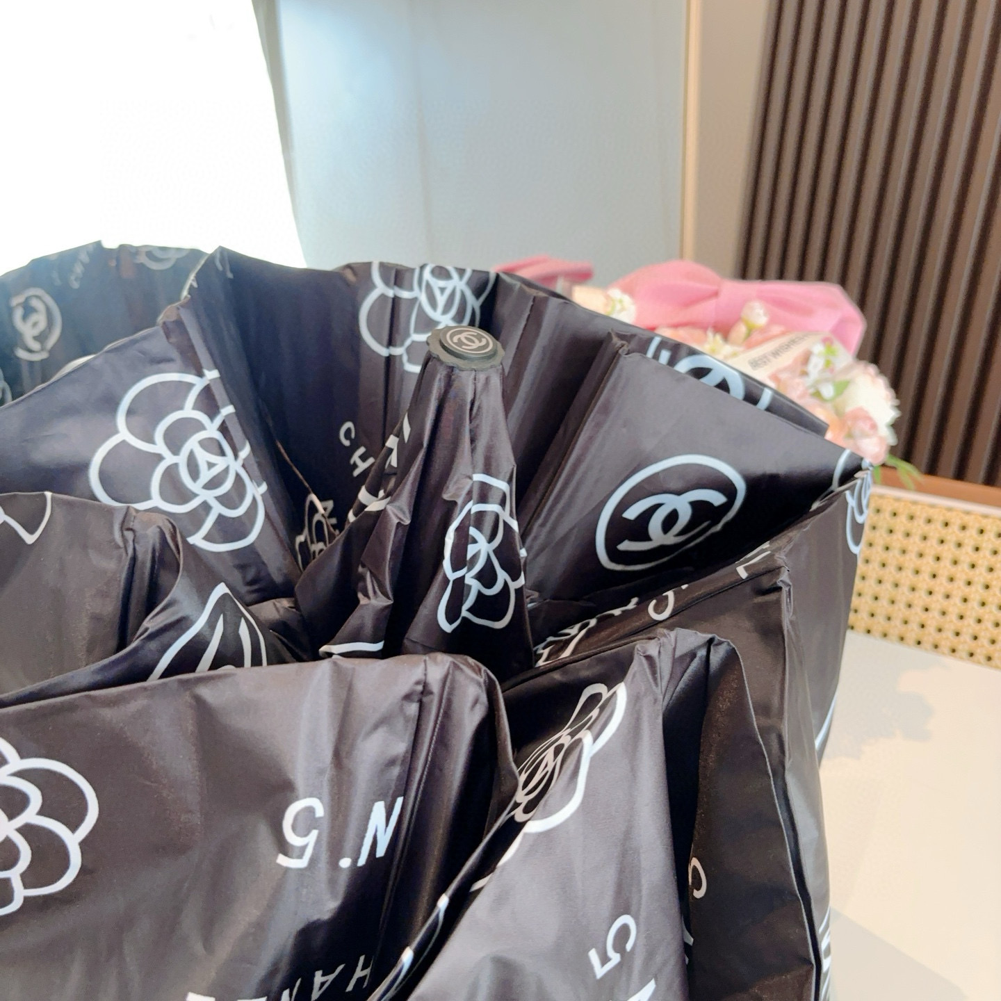  CHANEL香奈儿 三折自动折叠晴雨伞  时尚原单代工品质 细节精致 看得见的品质 打破一成不变 色泽