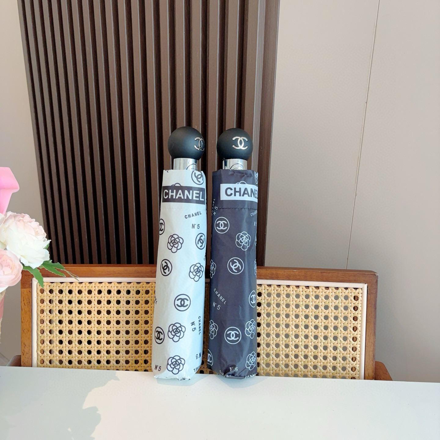  CHANEL香奈儿 三折自动折叠晴雨伞  时尚原单代工品质 细节精致 看得见的品质 打破一成不变 色泽