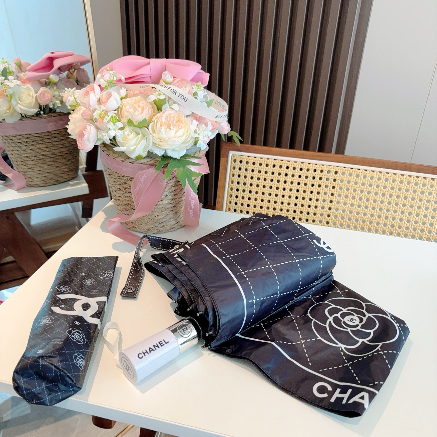  CHANEL香奈儿 三折自动折叠晴雨伞  时尚原单代工品质 细节精致 看得见的品质 打破一成不变 色泽