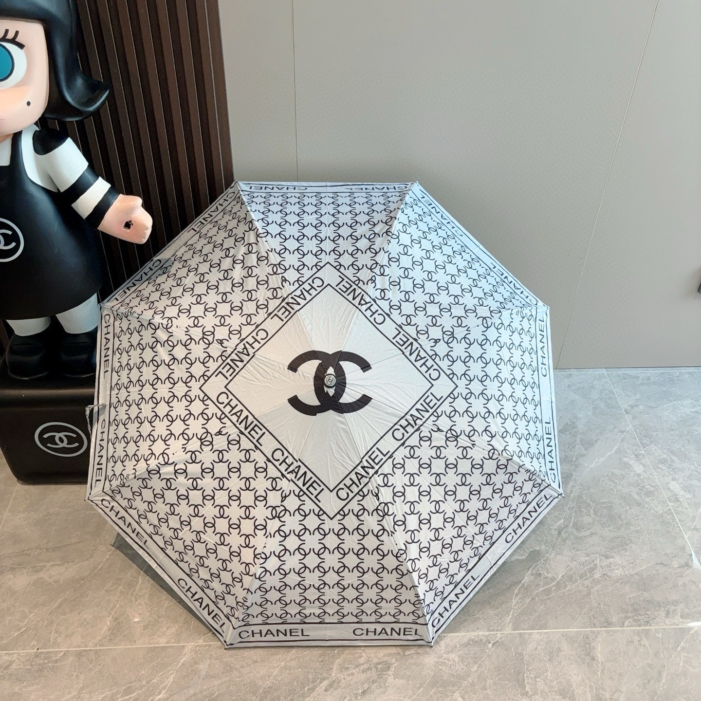  CHANEL香奈儿 三折自动折叠晴雨伞  时尚原单代工品质 细节精致 看得见的品质 打破一成不变 色泽