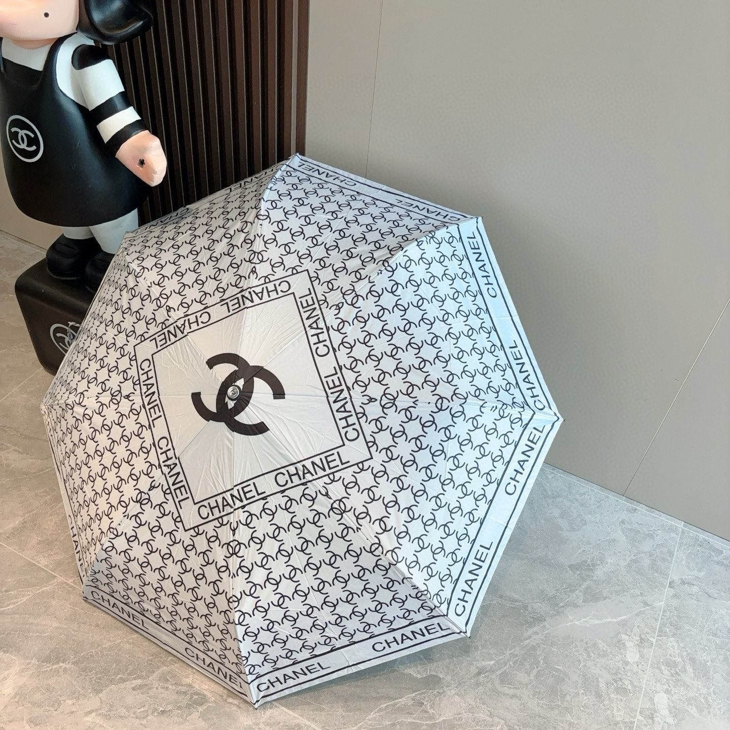  CHANEL香奈儿 三折自动折叠晴雨伞  时尚原单代工品质 细节精致 看得见的品质 打破一成不变 色泽