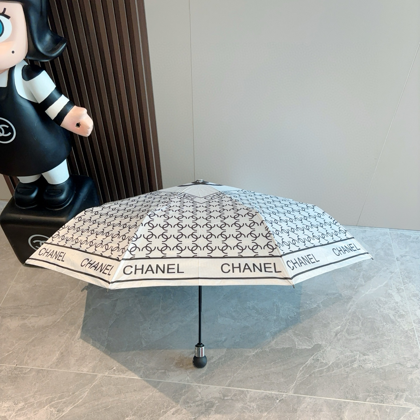  CHANEL香奈儿 三折自动折叠晴雨伞  时尚原单代工品质 细节精致 看得见的品质 打破一成不变 色泽