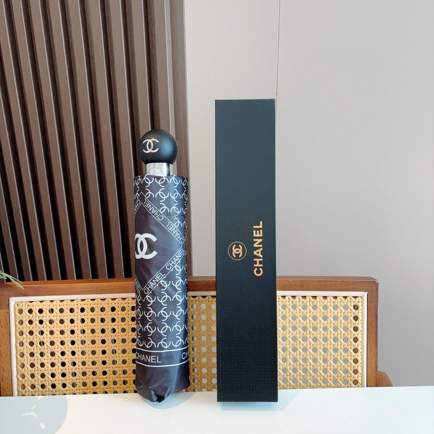  CHANEL香奈儿 三折自动折叠晴雨伞  时尚原单代工品质 细节精致 看得见的品质 打破一成不变 色泽