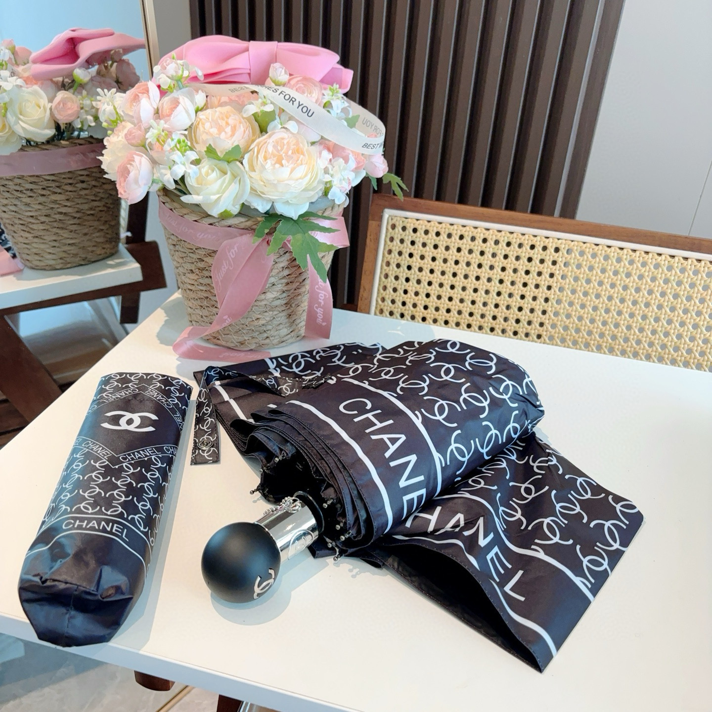  CHANEL香奈儿 三折自动折叠晴雨伞  时尚原单代工品质 细节精致 看得见的品质 打破一成不变 色泽