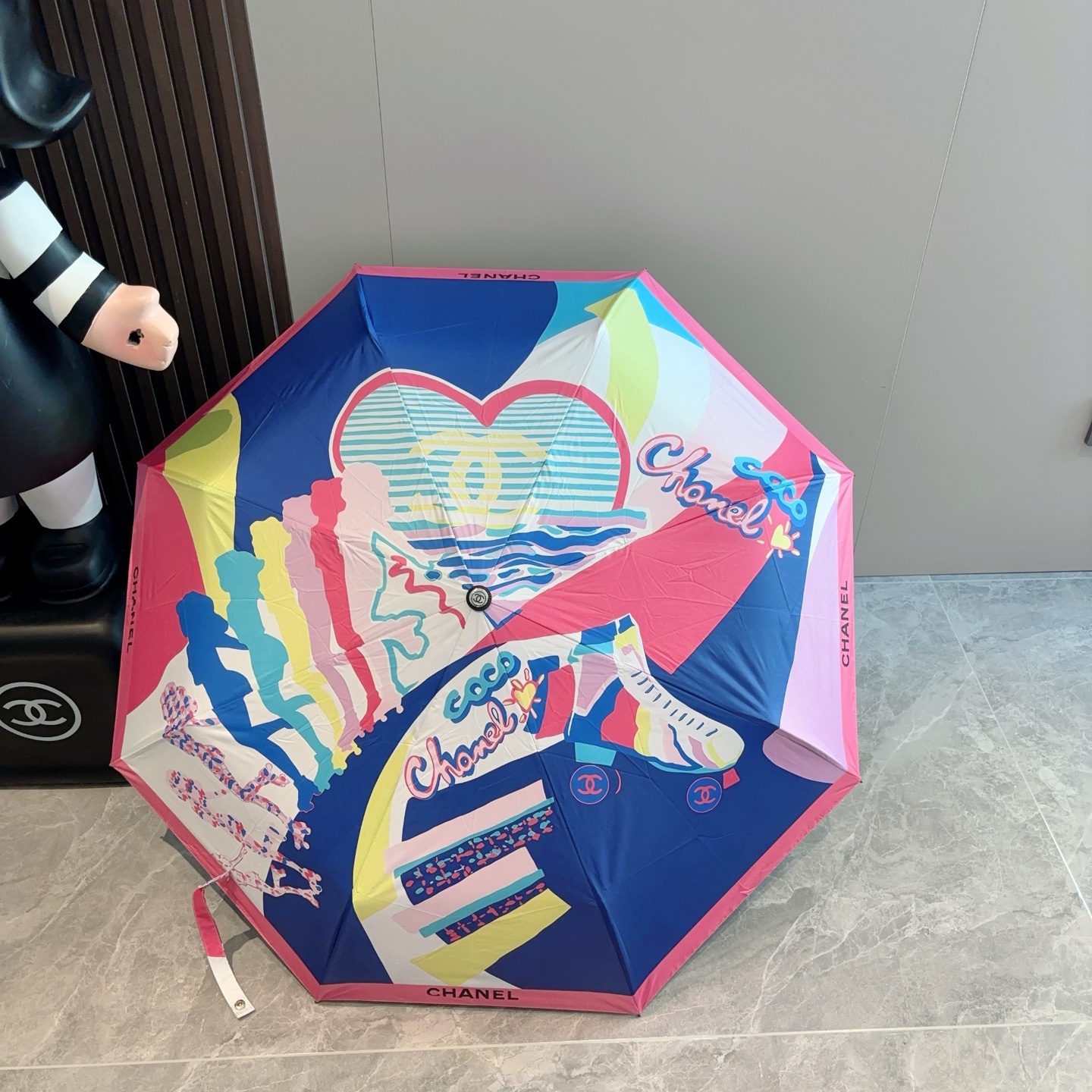  CHANEL香奈儿 带灯带报警器🚨 三折自动折叠晴雨伞  时尚原单代工品质 细节精致 看得见的品质 打