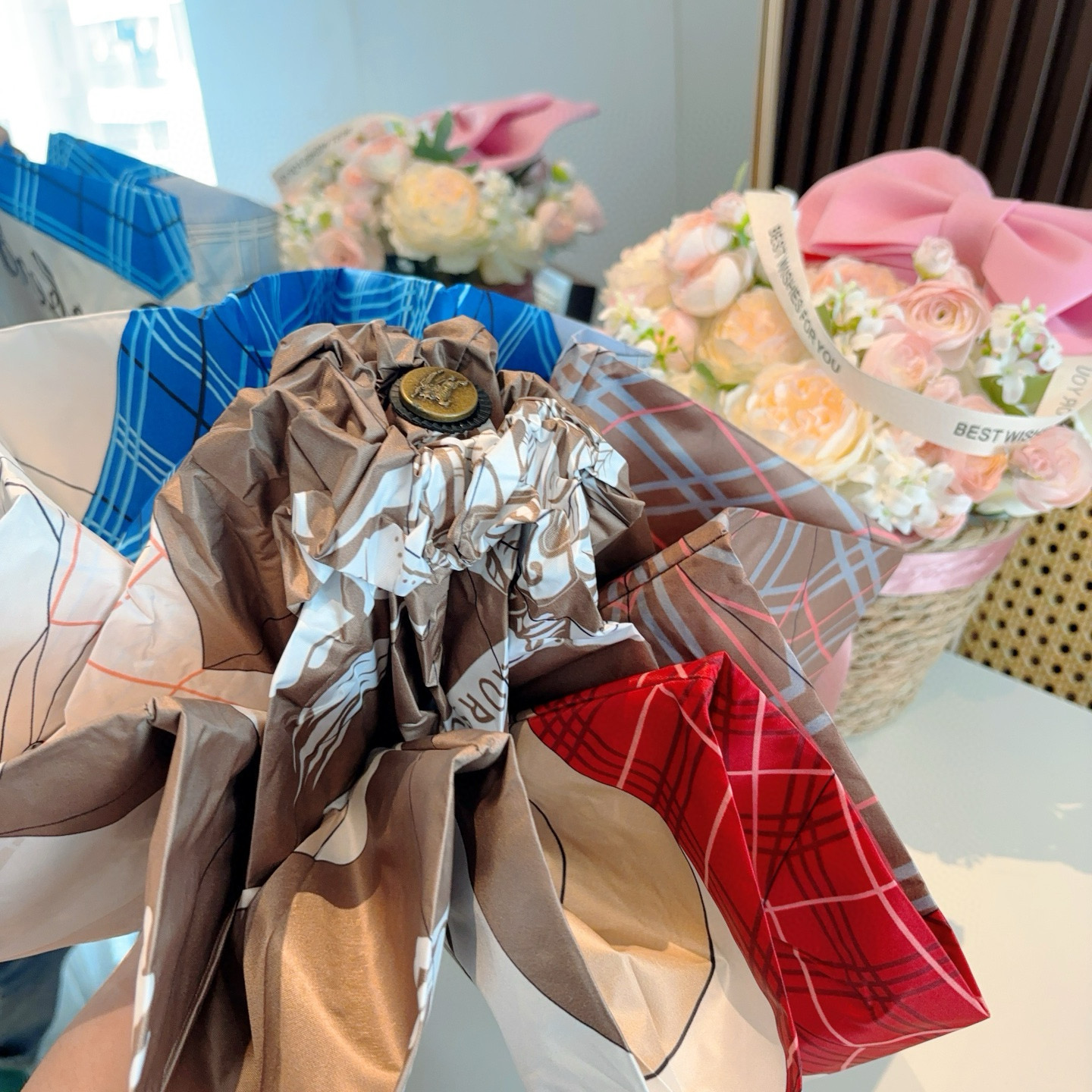  BURBERRY（巴宝莉）五折手动折叠晴雨伞 选用台湾进口UV防紫外线伞布 原单代工级品质  