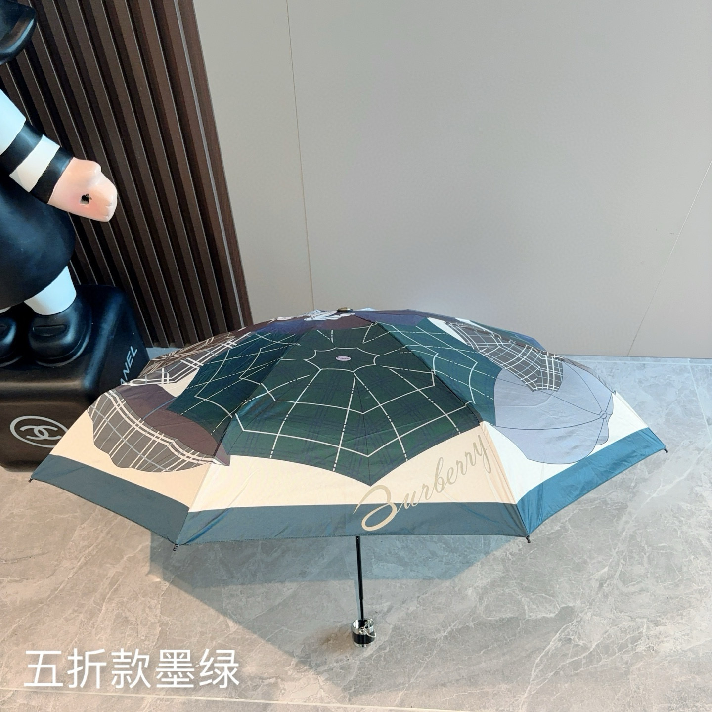  BURBERRY（巴宝莉）五折手动折叠晴雨伞 选用台湾进口UV防紫外线伞布 原单代工级品质  