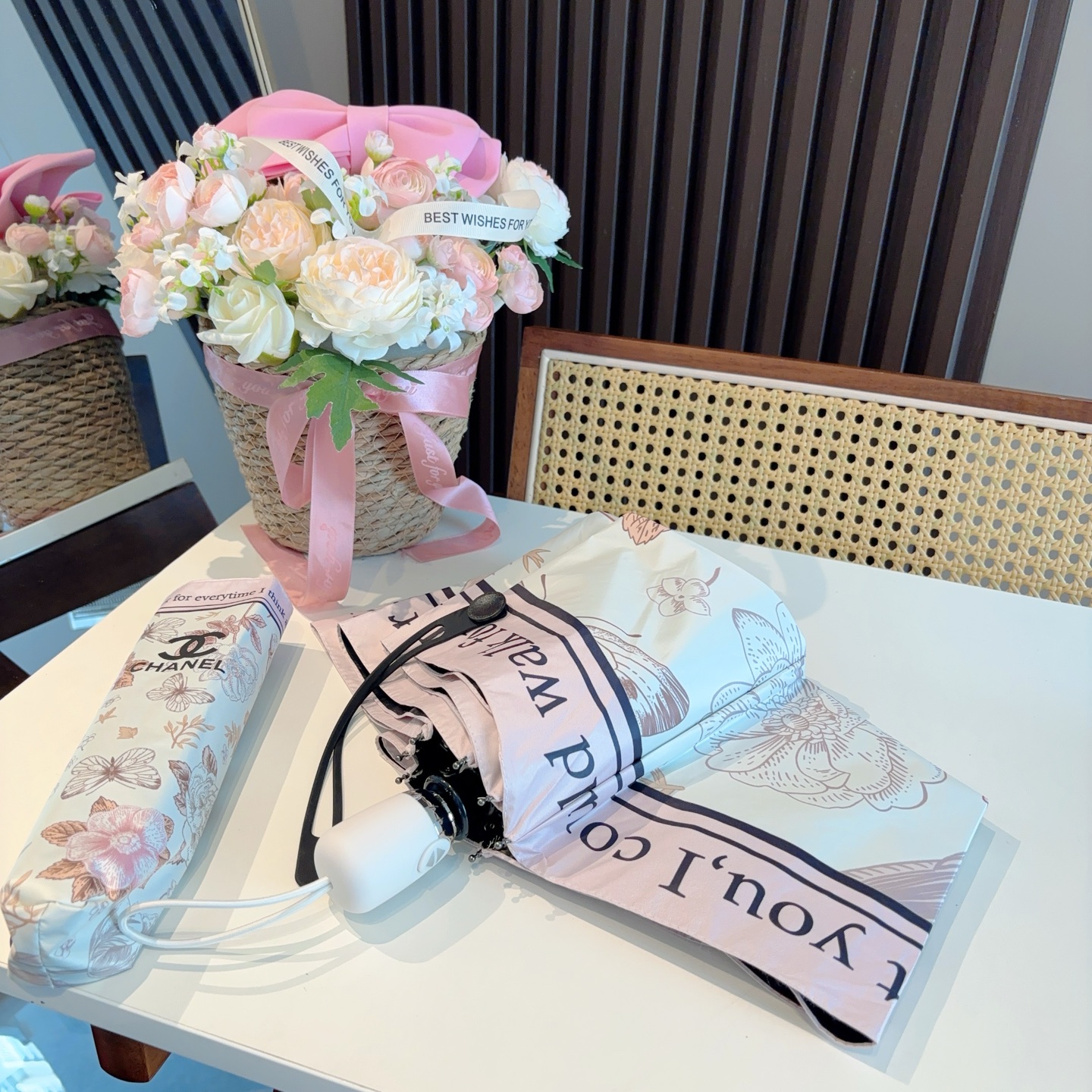  CHANEL香奈儿 三折自动折叠晴雨伞  时尚原单代工品质 细节精致 看得见的品质 打破一成不变 色泽