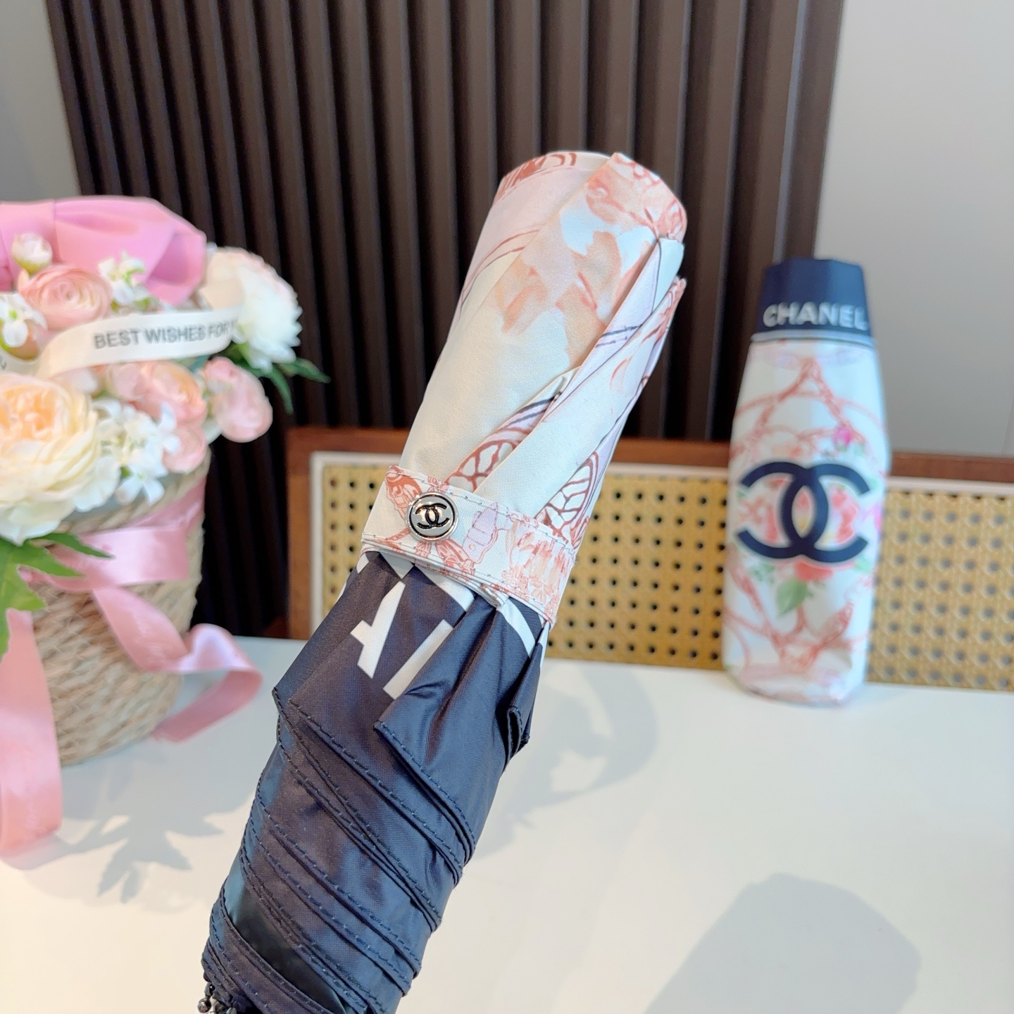  CHANEL香奈儿 三折自动折叠晴雨伞  时尚原单代工品质 细节精致 看得见的品质 打破一成不变 色泽