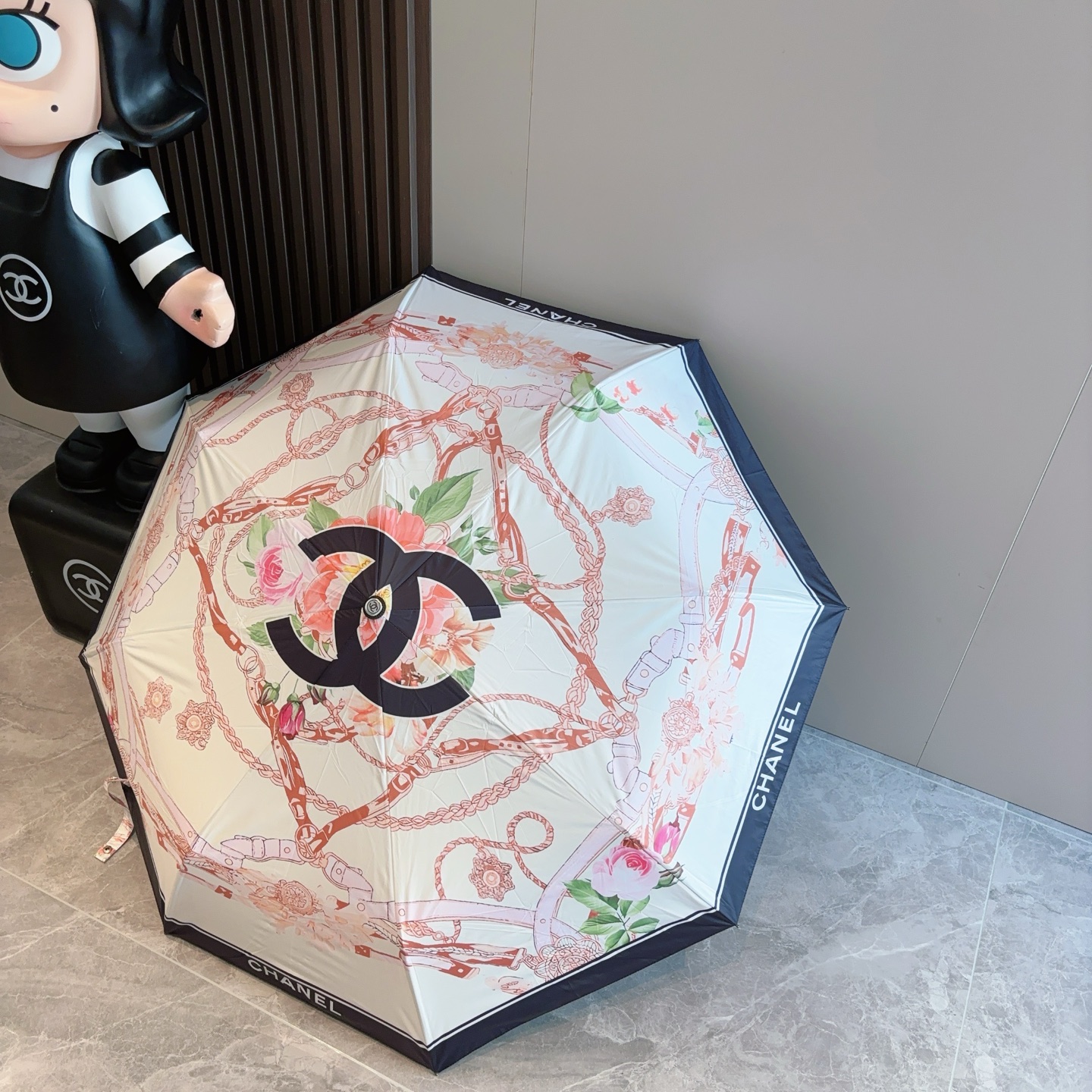  CHANEL香奈儿 三折自动折叠晴雨伞  时尚原单代工品质 细节精致 看得见的品质 打破一成不变 色泽