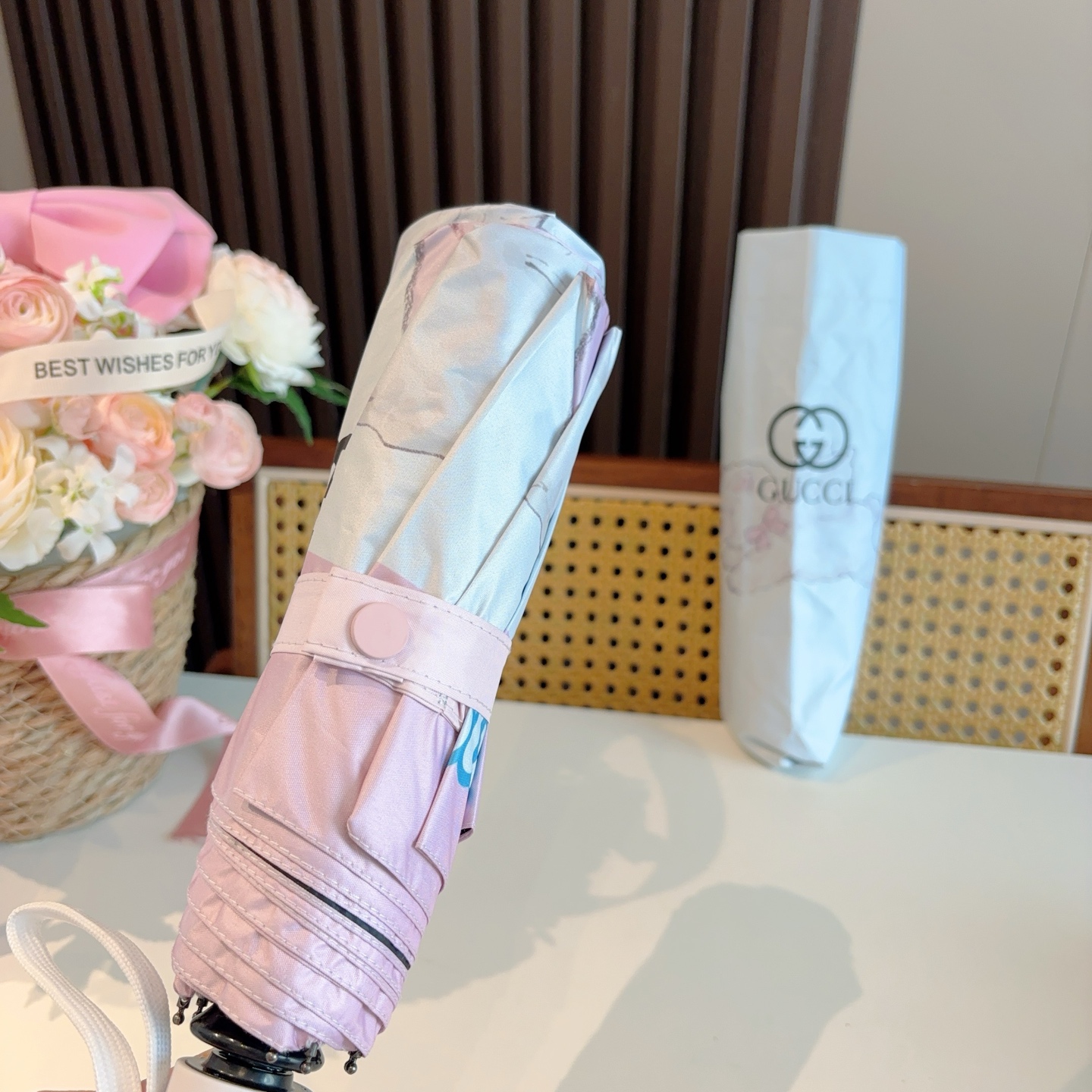  GUCCI（古奇）新款 三折自动折叠晴雨伞 选用台湾进口UV防紫外线伞布 原单代工级品质  🌹