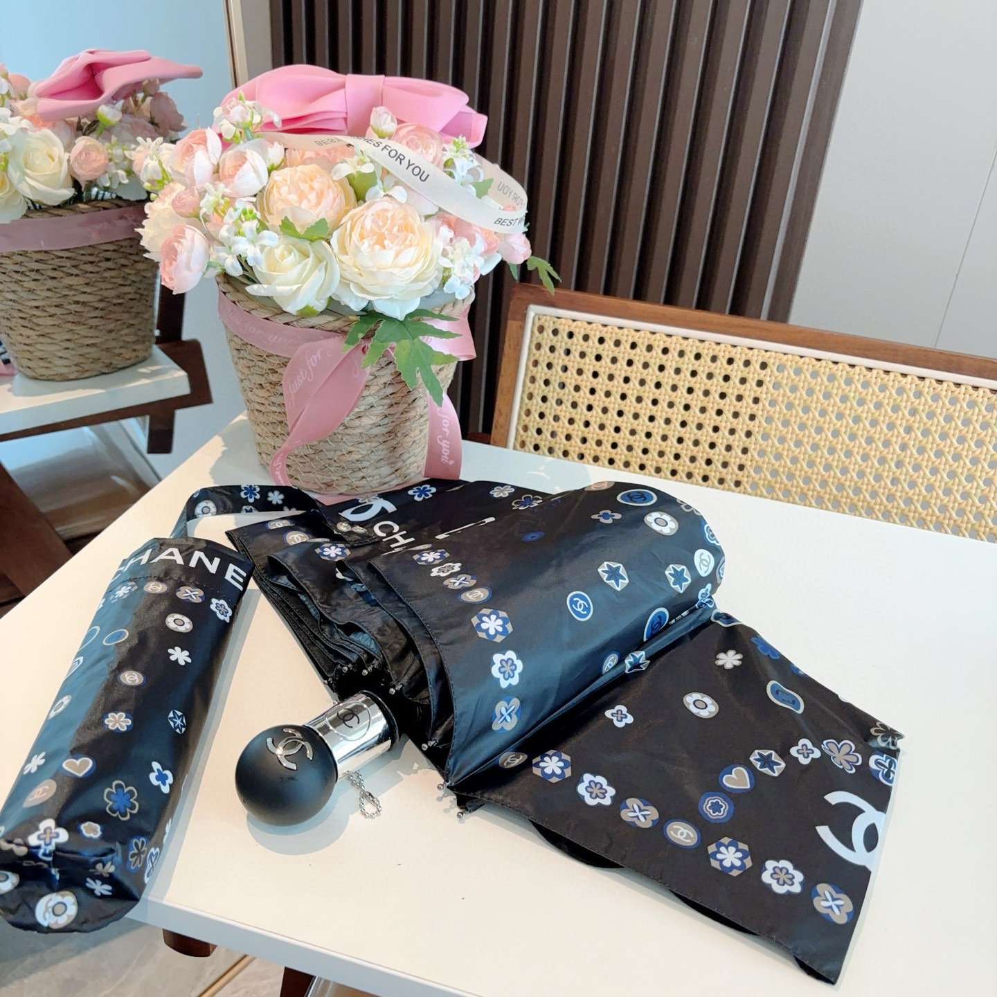  CHANEL香奈儿 三折自动折叠晴雨伞  时尚原单代工品质 细节精致 看得见的品质 打破一成不变 色泽