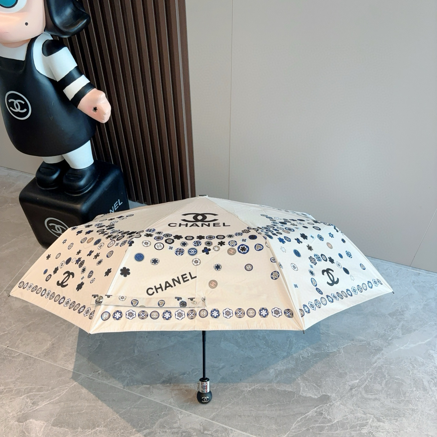  CHANEL香奈儿 三折自动折叠晴雨伞  时尚原单代工品质 细节精致 看得见的品质 打破一成不变 色泽