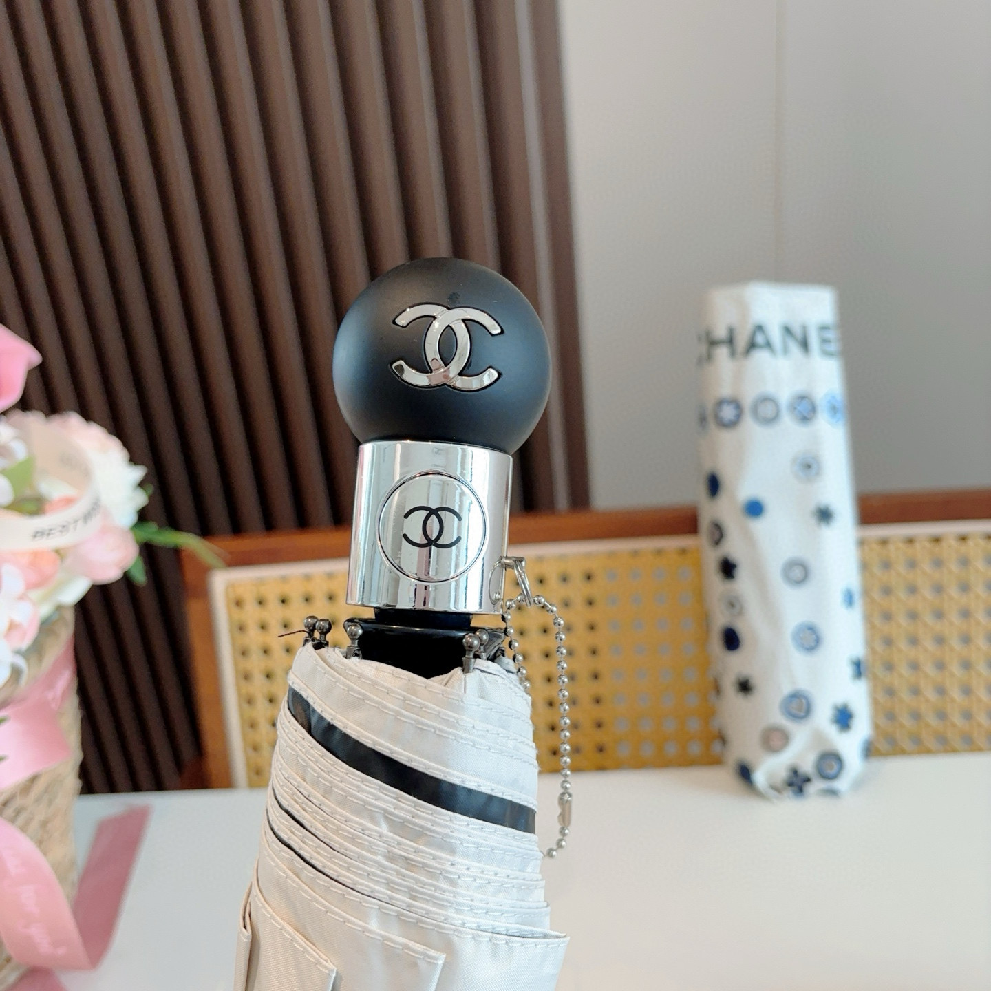  CHANEL香奈儿 三折自动折叠晴雨伞  时尚原单代工品质 细节精致 看得见的品质 打破一成不变 色泽