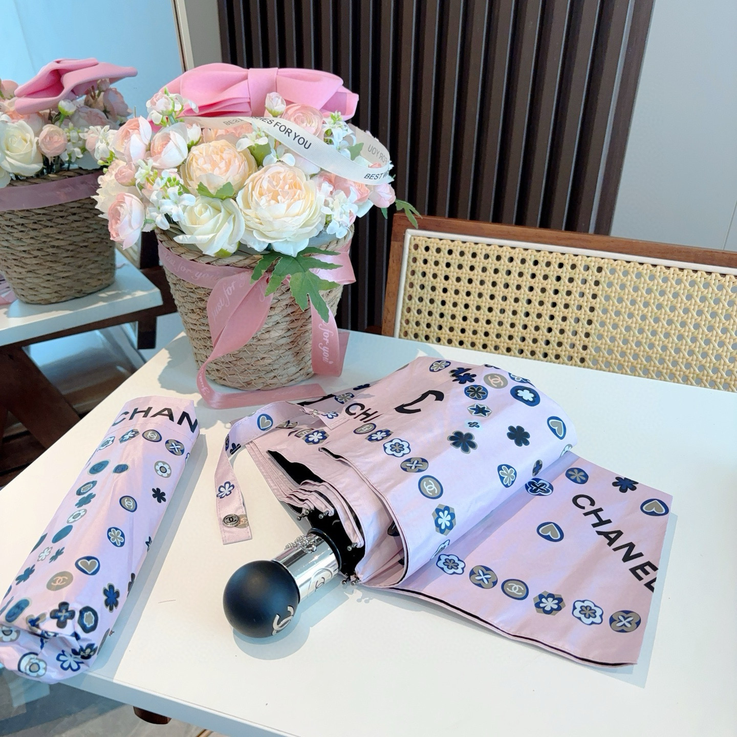  CHANEL香奈儿 三折自动折叠晴雨伞  时尚原单代工品质 细节精致 看得见的品质 打破一成不变 色泽
