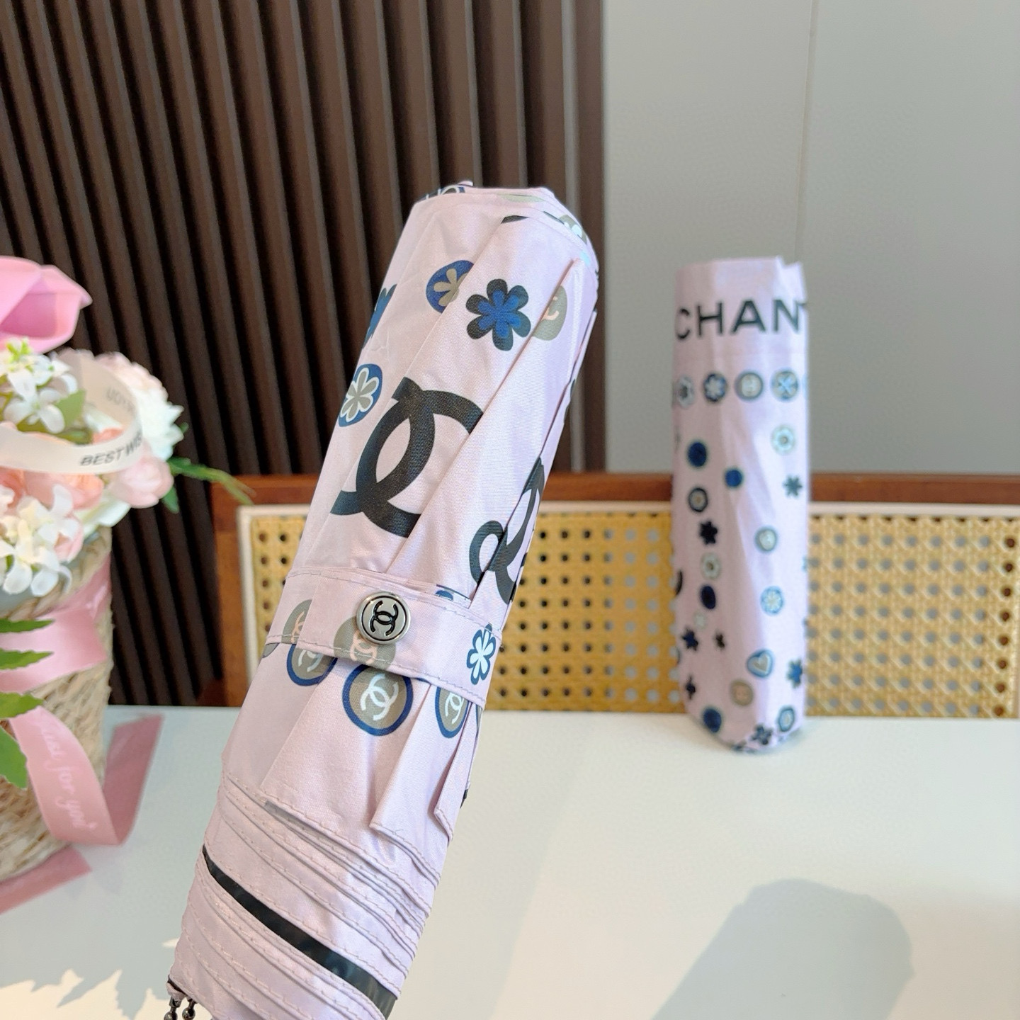  CHANEL香奈儿 三折自动折叠晴雨伞  时尚原单代工品质 细节精致 看得见的品质 打破一成不变 色泽