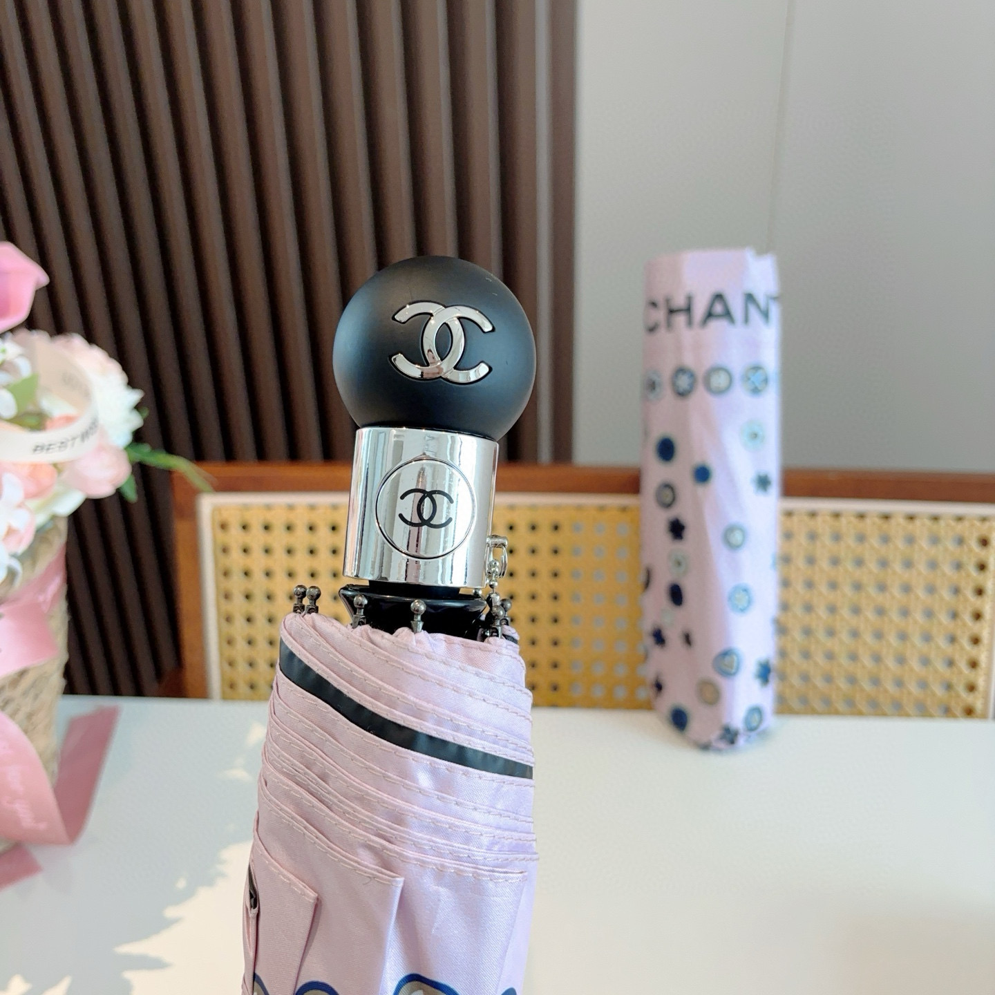  CHANEL香奈儿 三折自动折叠晴雨伞  时尚原单代工品质 细节精致 看得见的品质 打破一成不变 色泽
