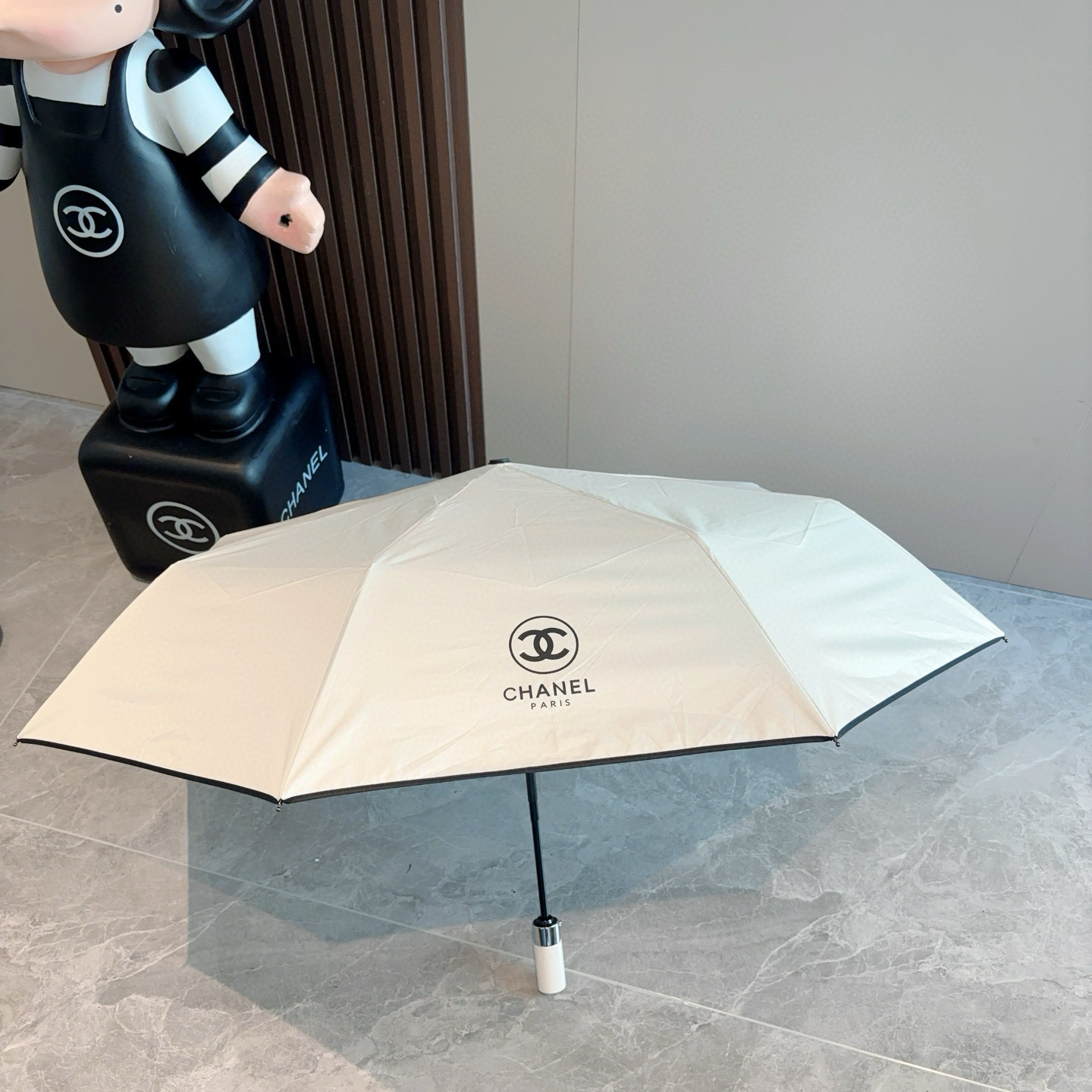  CHANEL（香奈儿）三折自动折叠晴雨伞 选用台湾进口UV防紫外线伞布 原单代工级品质  