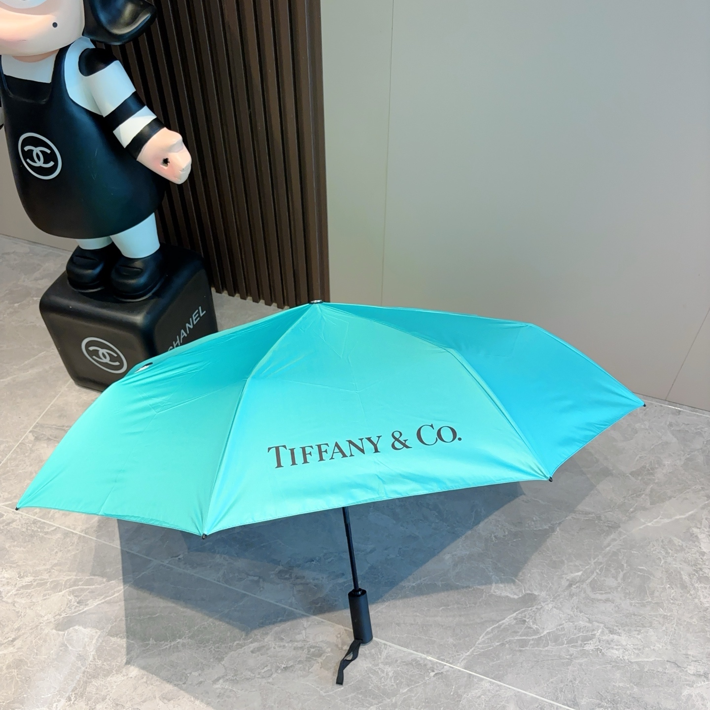  Tiffany蒂芙尼 💍时尚独特、三折自动折叠晴雨伞 火爆来袭 夏日里的小清新 高效阻隔紫外线涂层 有