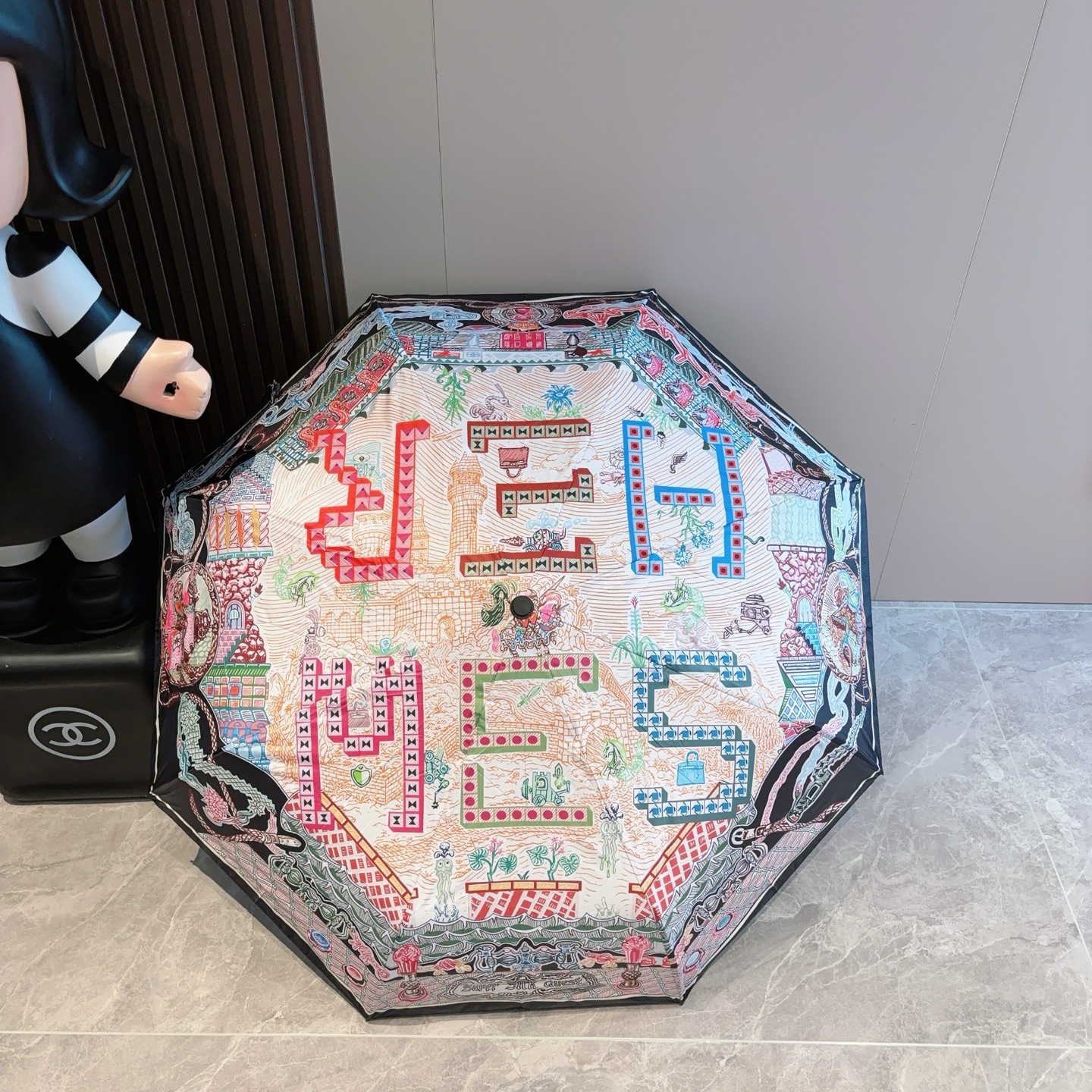 爱马仕（Hermès）   新款 极品H家三折自动伞重磅呈现 以其精湛的工艺技术和源源不断的想像力 新涂