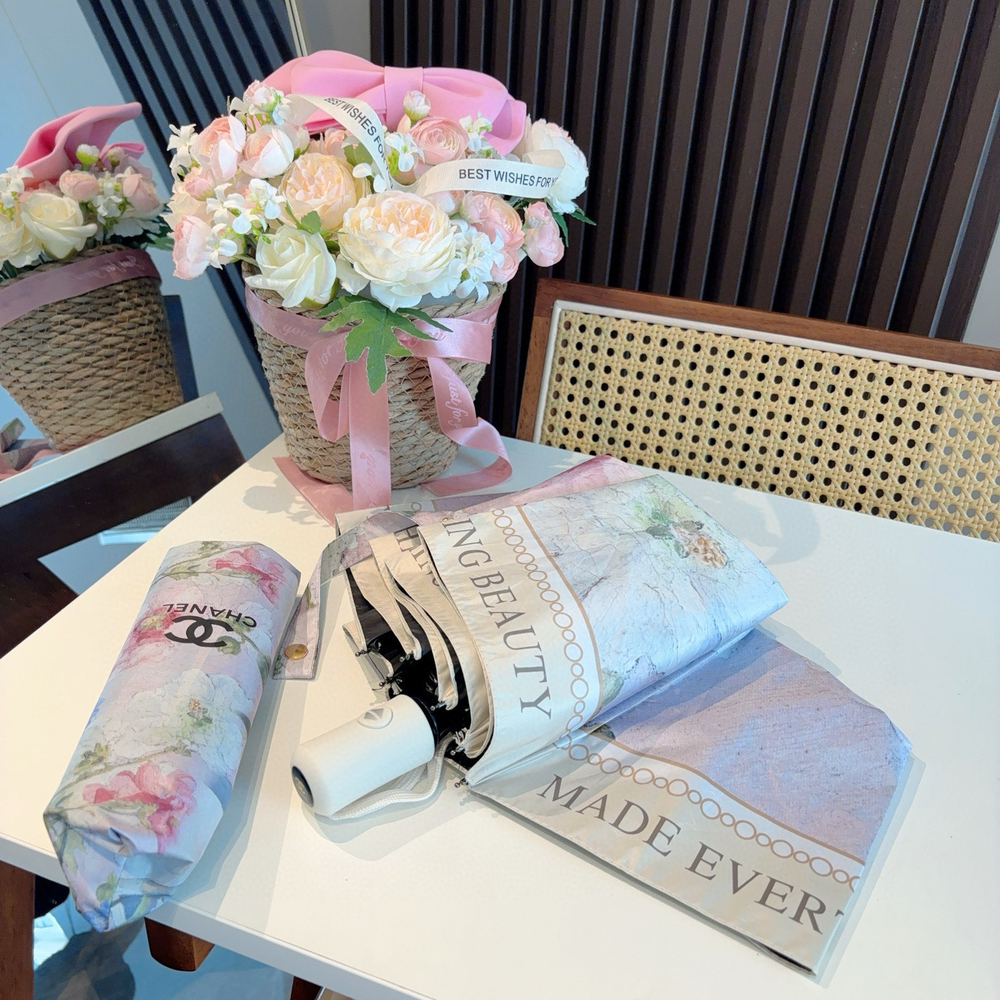  CHANEL（香奈儿）三折自动折叠晴雨伞 选用台湾进口UV防紫外线伞布 原单代工级品质  