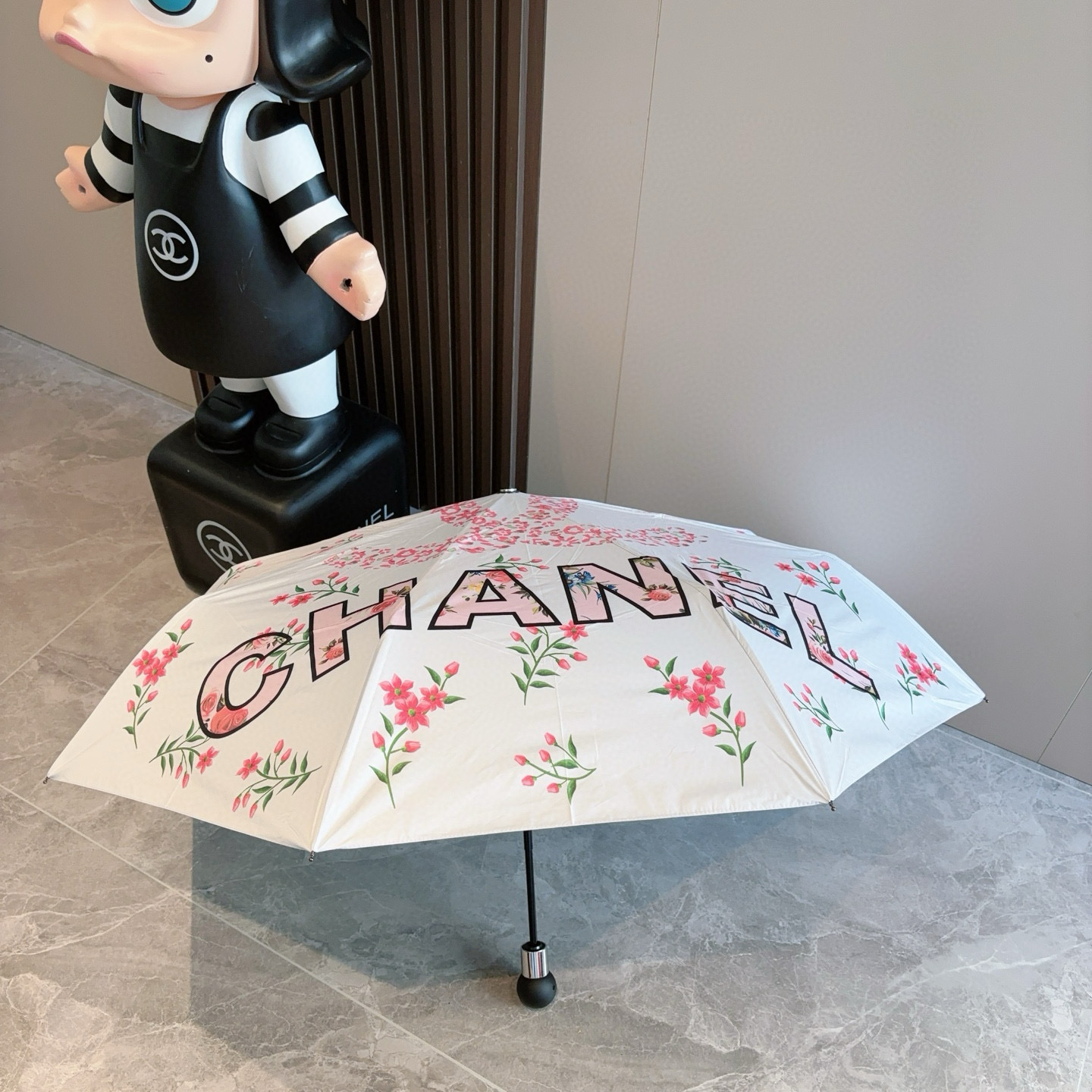  CHANEL（香奈儿）三折自动折叠晴雨伞 选用台湾进口UV防紫外线伞布 原单代工级品质  
