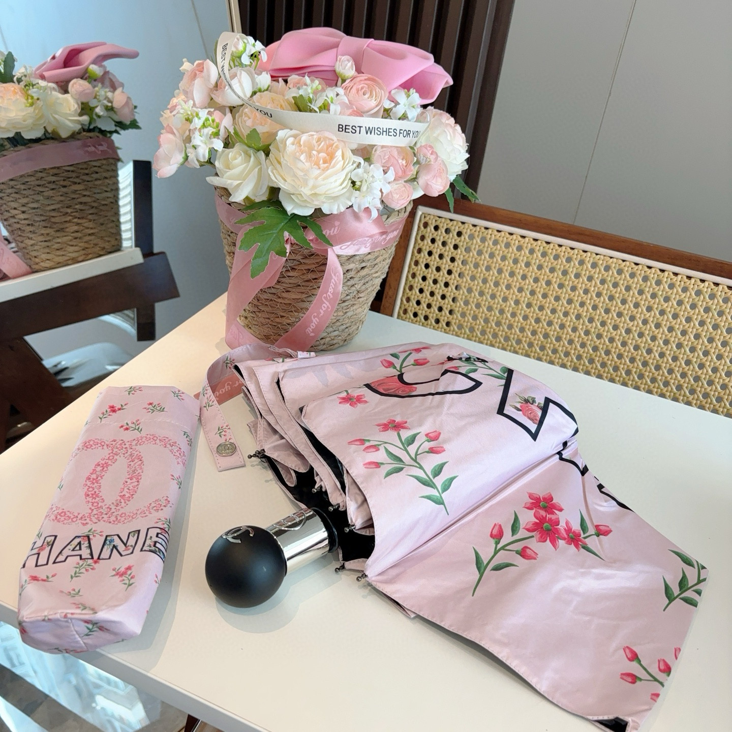  CHANEL（香奈儿）三折自动折叠晴雨伞 选用台湾进口UV防紫外线伞布 原单代工级品质  