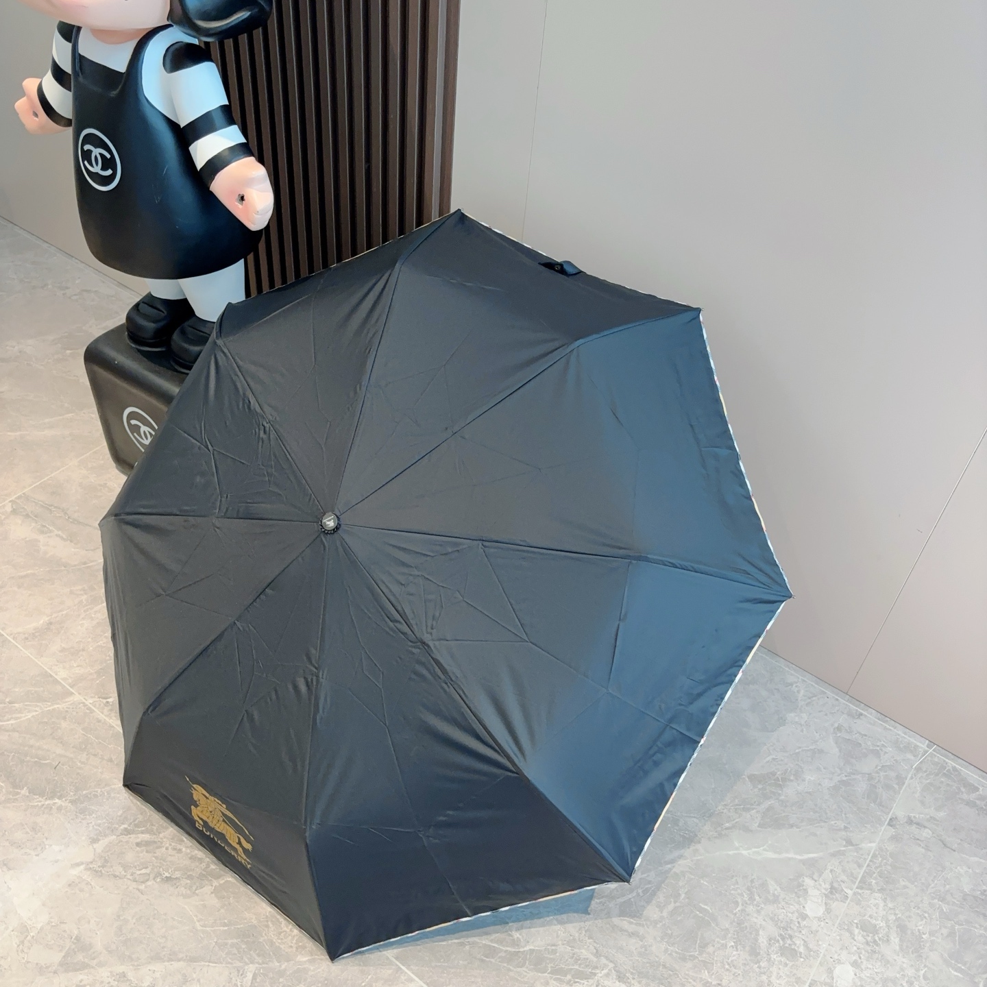  BURBERRY（巴宝莉） 三折自动折叠晴雨伞 年度巅峰之作 经典 高雅 时髦 这就是被称为英国BUR