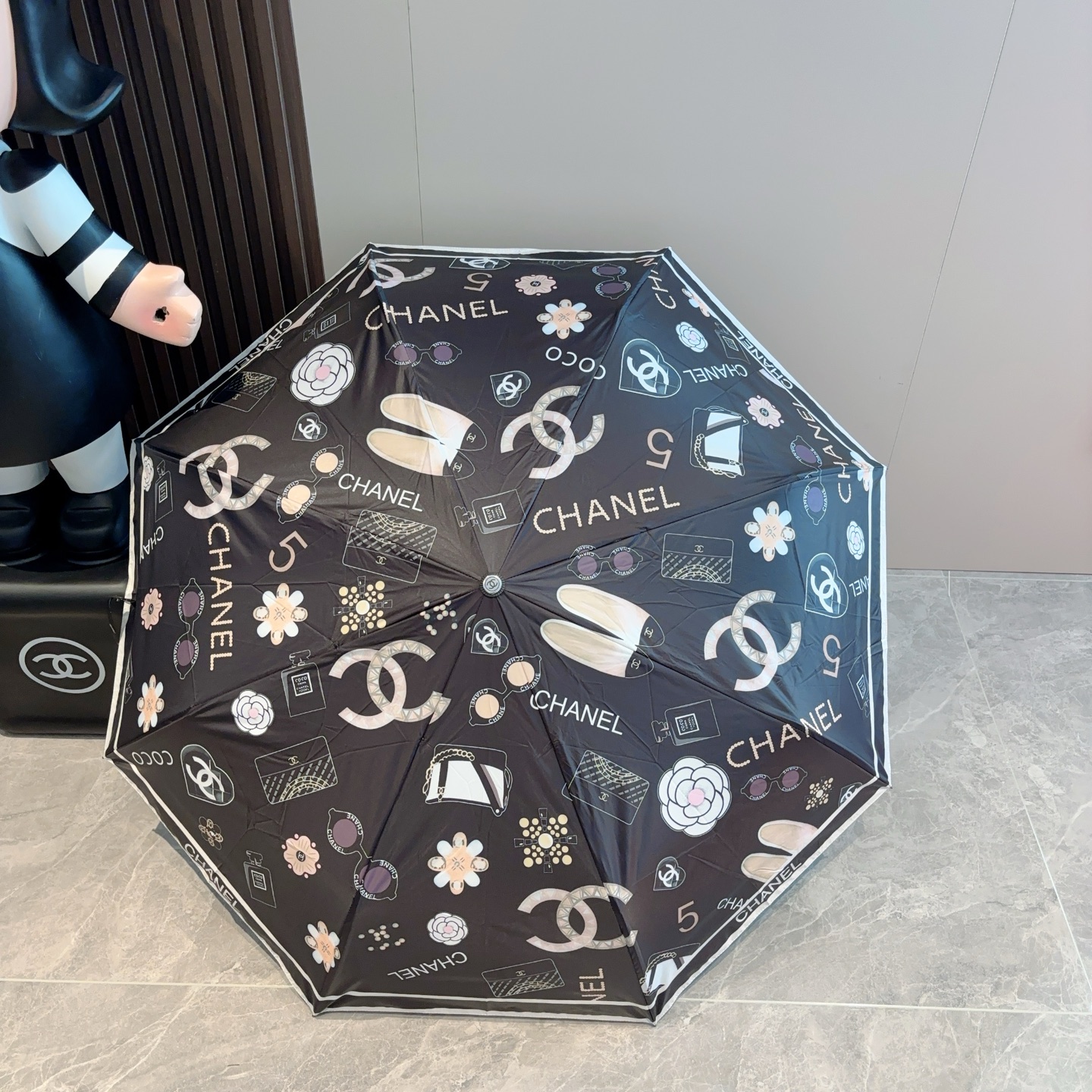  CHANEL（香奈儿）三折自动折叠晴雨伞 选用台湾进口UV防紫外线伞布 原单代工级品质  