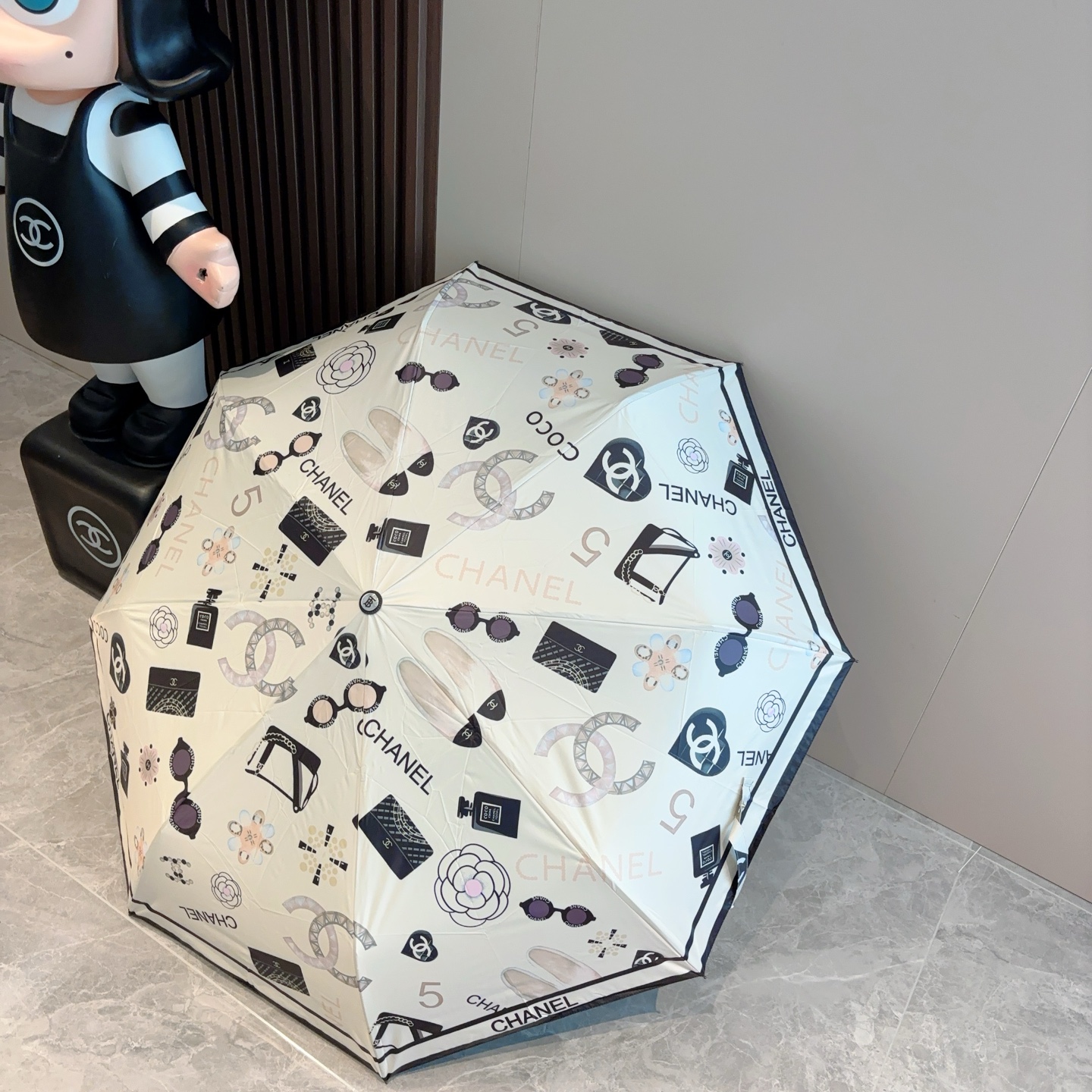  CHANEL（香奈儿）三折自动折叠晴雨伞 选用台湾进口UV防紫外线伞布 原单代工级品质  