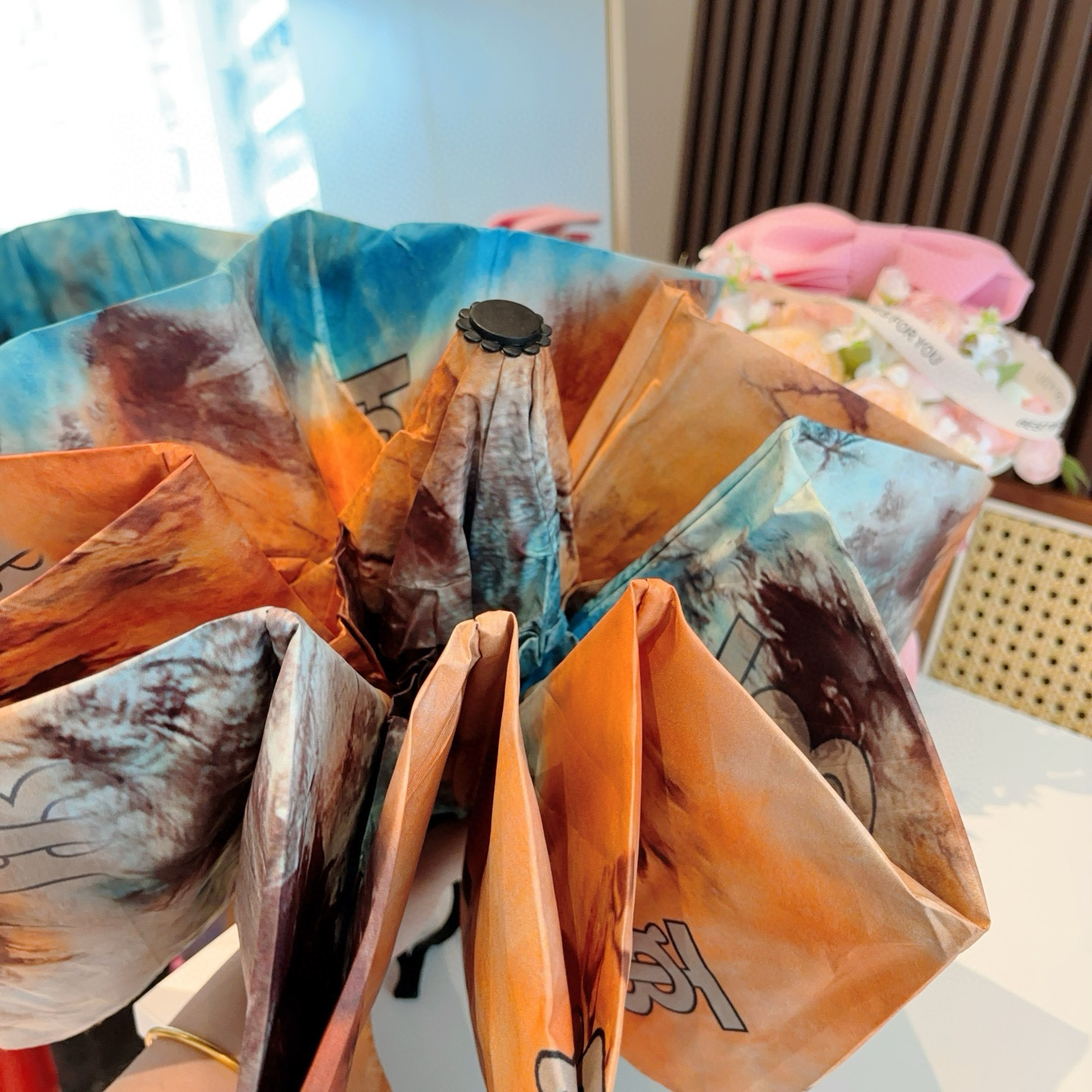  BURBERRY（巴宝莉） 三折自动折叠晴雨伞 年度巅峰之作 经典 高雅 时髦 这就是被称为英国BUR