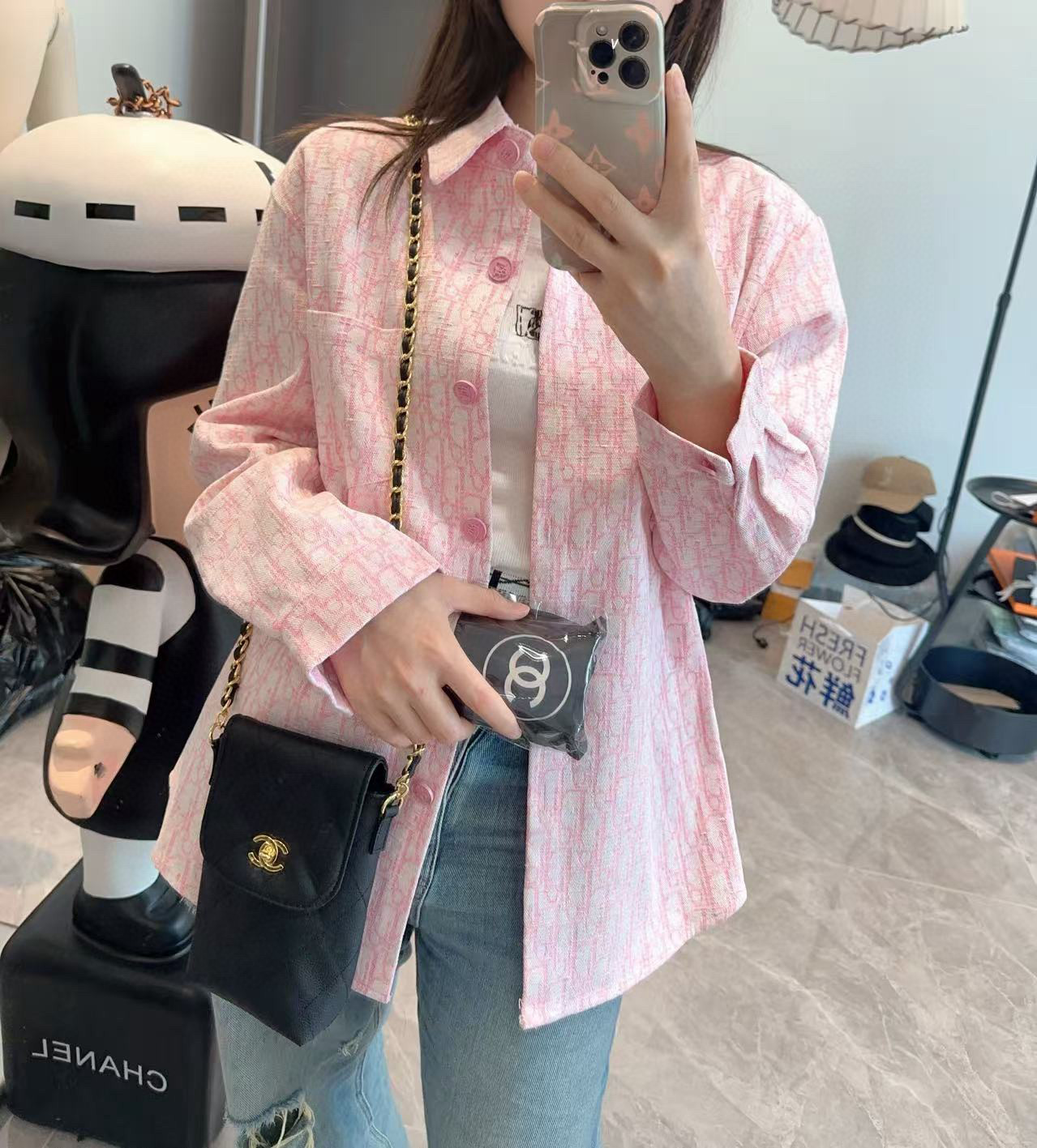  Chanel香奈儿 拼接五折小巧 配送链包 配套包装盒 链包可放手机  时尚博主人手一套，造型神器！出
