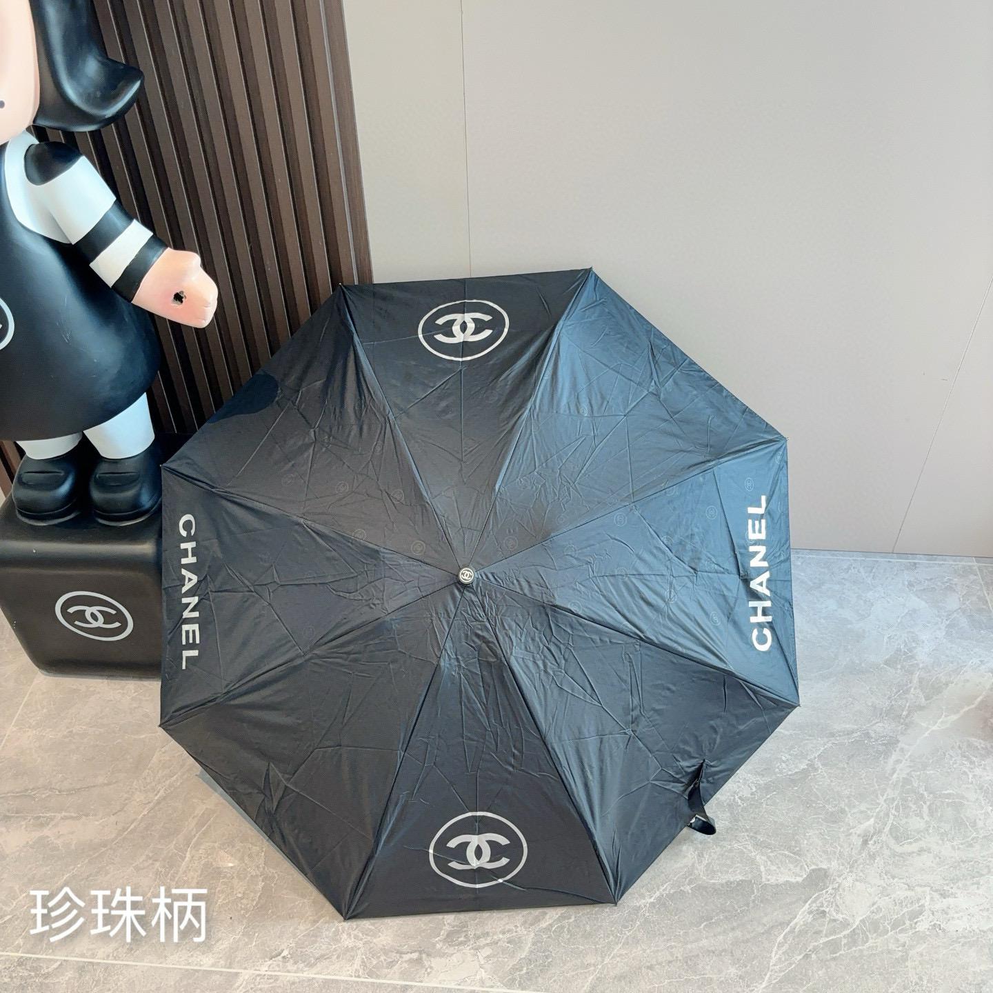  CHANEL（香奈儿）珍珠手柄 五折手动折叠晴雨伞 选用台湾进口UV防紫外线伞布 原单代工级品质  🌹