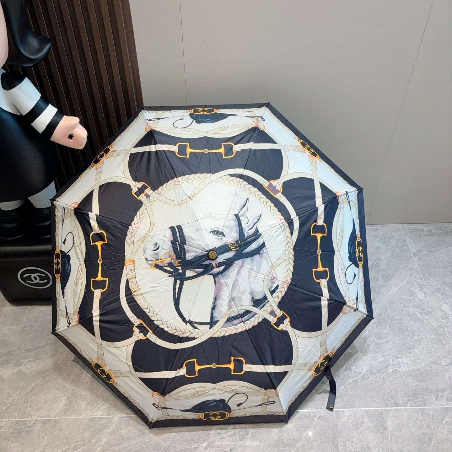  GUCCI古奇 三折自动折叠晴雨伞  时尚原单代工品质 细节精致 看得见的品质 打破一成不变 色泽纯正