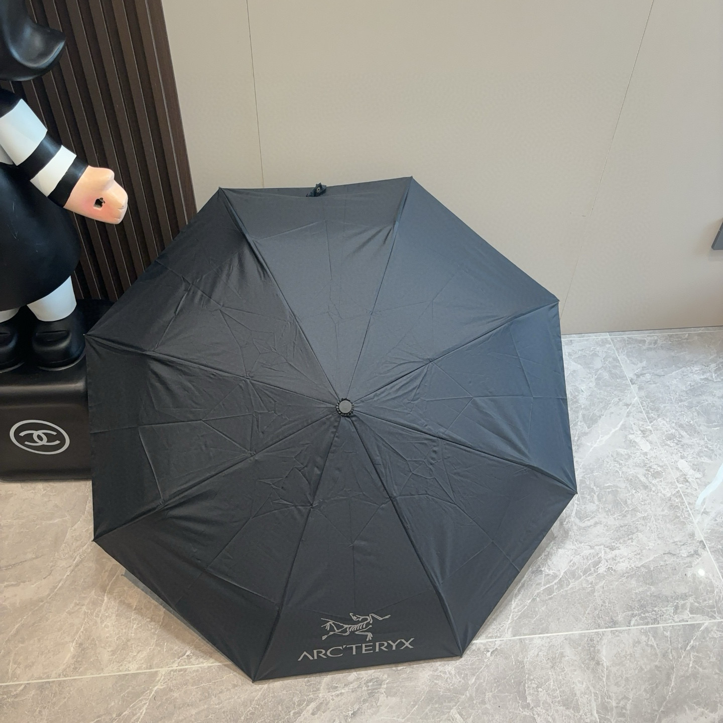  ARCTERYX（始祖鸟  ）三折自动折叠晴雨伞 新涂层技术深色伞面 拥有令人惊喜的遮光效果！3色