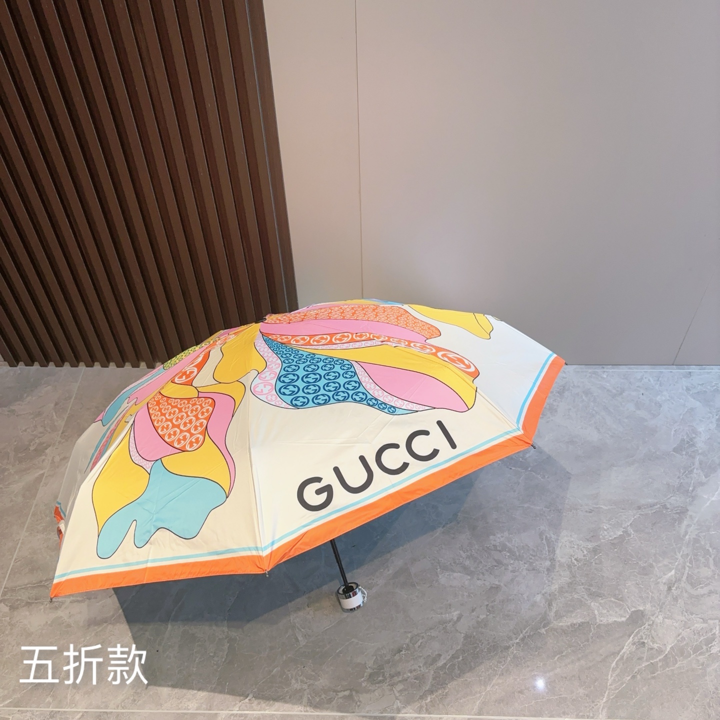 GUCCI（古奇）新款  五折手开折叠晴雨伞 选用台湾进口UV防紫外线伞布 原单代工级品质  🌹