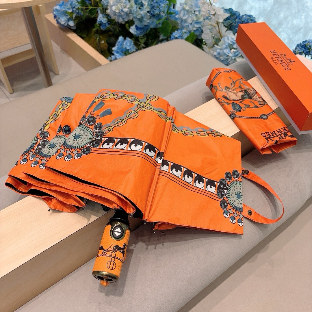     爱马仕（Hermès）  链条马 极品H家三折自动伞重磅呈现 以其精湛的工艺技术和源源不断的想像