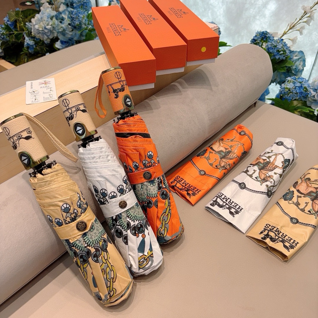     爱马仕（Hermès）  链条马 极品H家三折自动伞重磅呈现 以其精湛的工艺技术和源源不断的想像