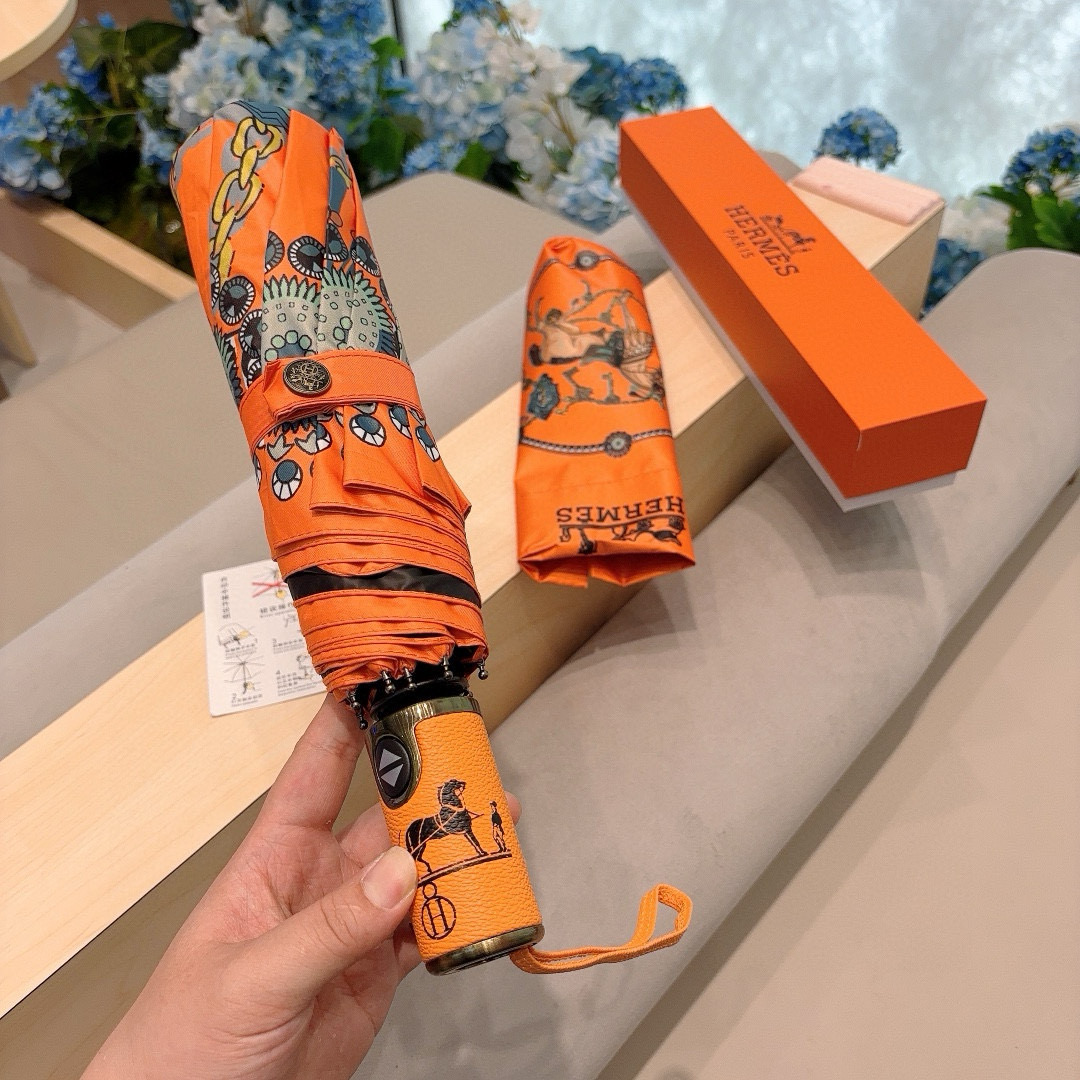     爱马仕（Hermès）  链条马 极品H家三折自动伞重磅呈现 以其精湛的工艺技术和源源不断的想像